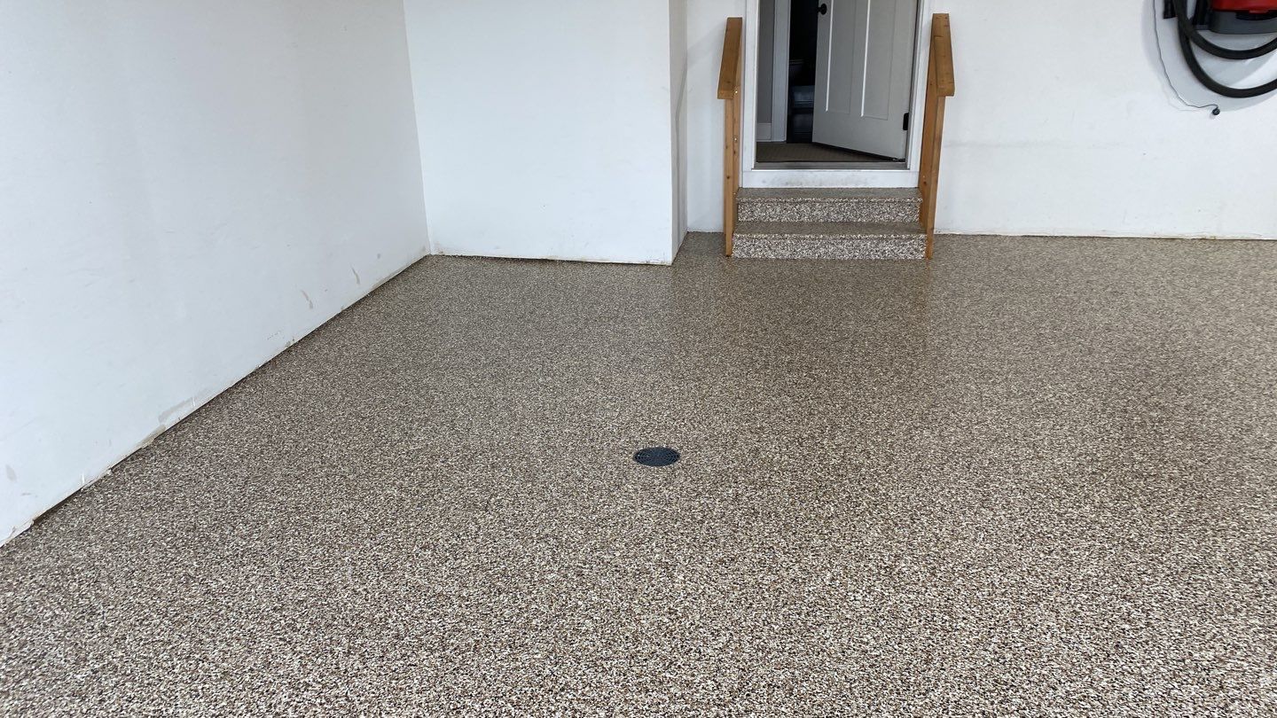 Clark H. - Removes the Clutter! by Banner Garage