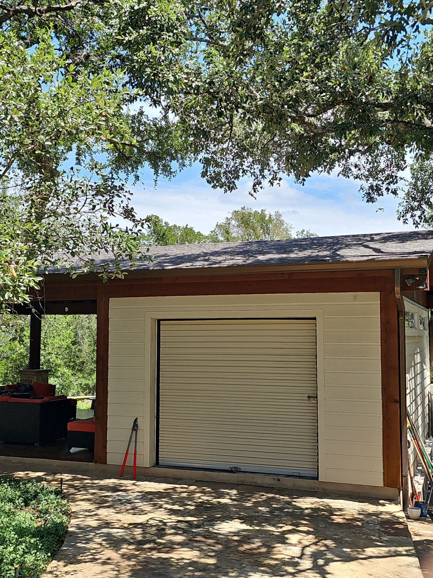 Residential Roofing Installation using IKO Dynasty Class 3 Driftshake by DeZign Roofing & Exteriors