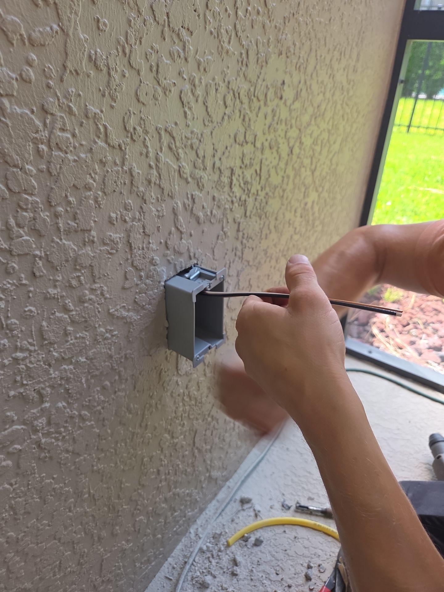 Installation of power points and smoke detectors by Smartron Electric