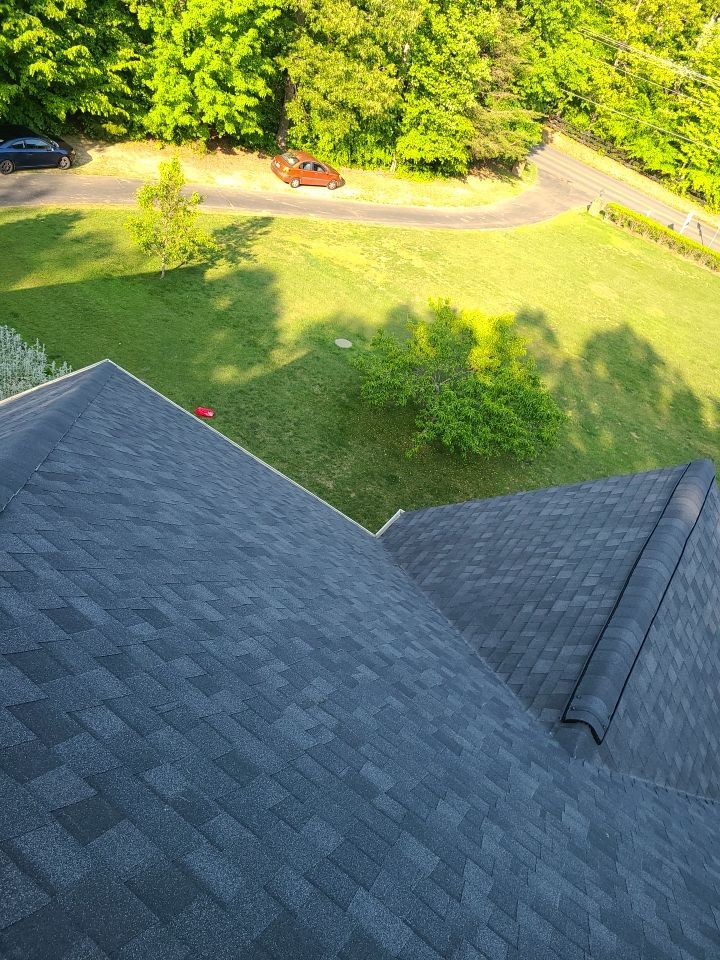 Clifton - CertainTeed Landmark Charcoal Black by RM Banning, Inc.