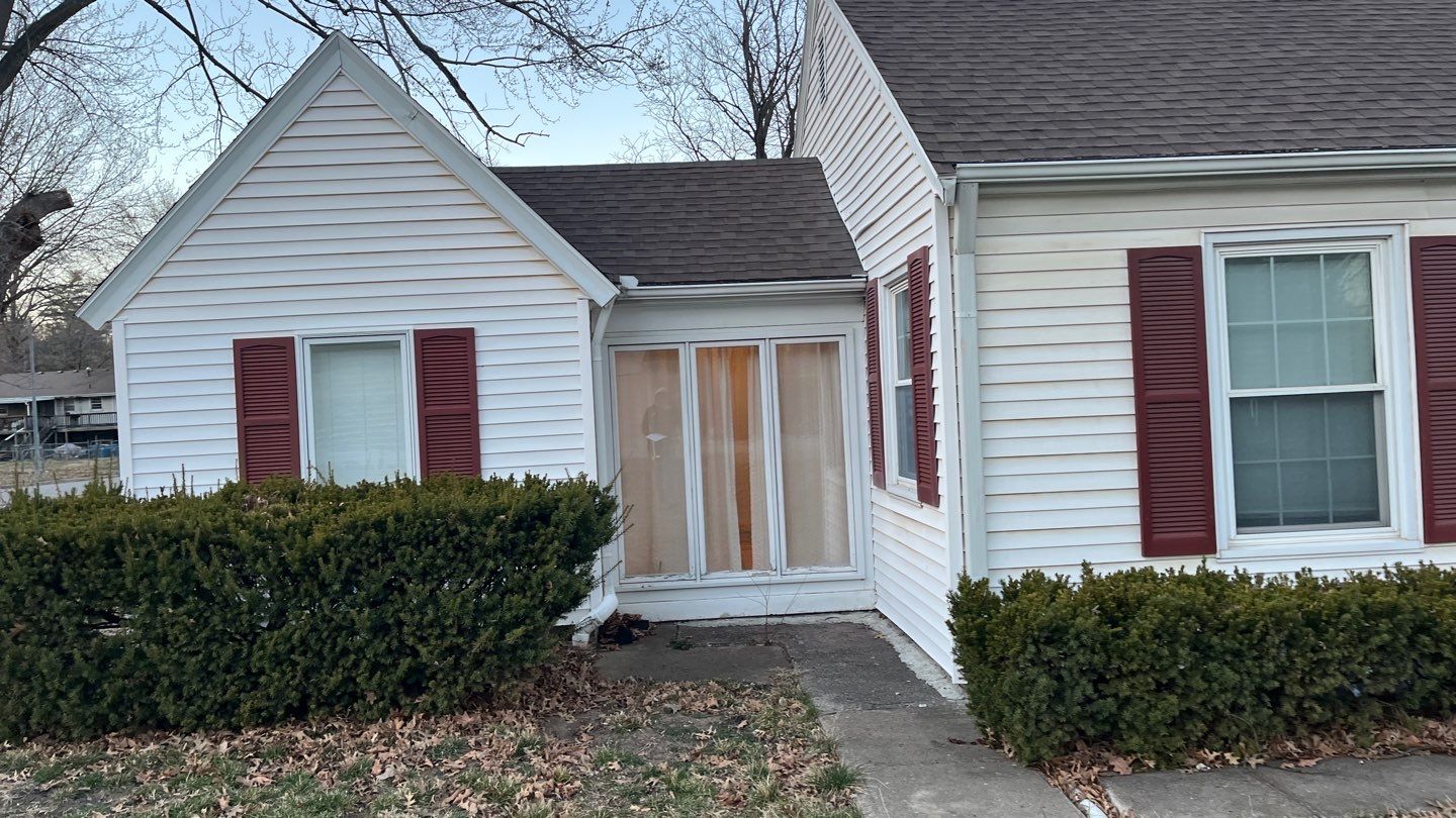 WOW! Curb Appeal is moving by EEC Windows, Siding & Roofing