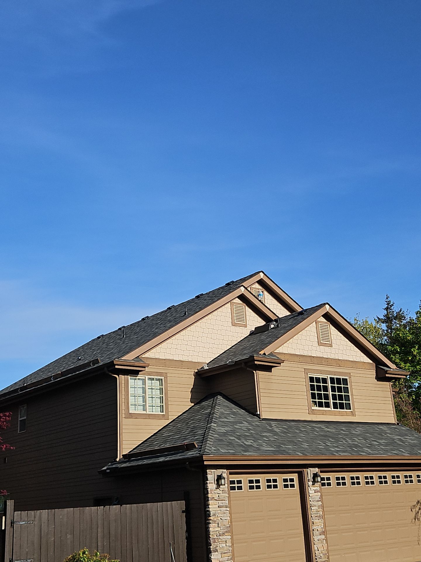 Residential Roofing Installation using Malarkey Vista AR Shingles (Color: Storm Grey) by Orezona Building & Roofing Company, Inc.