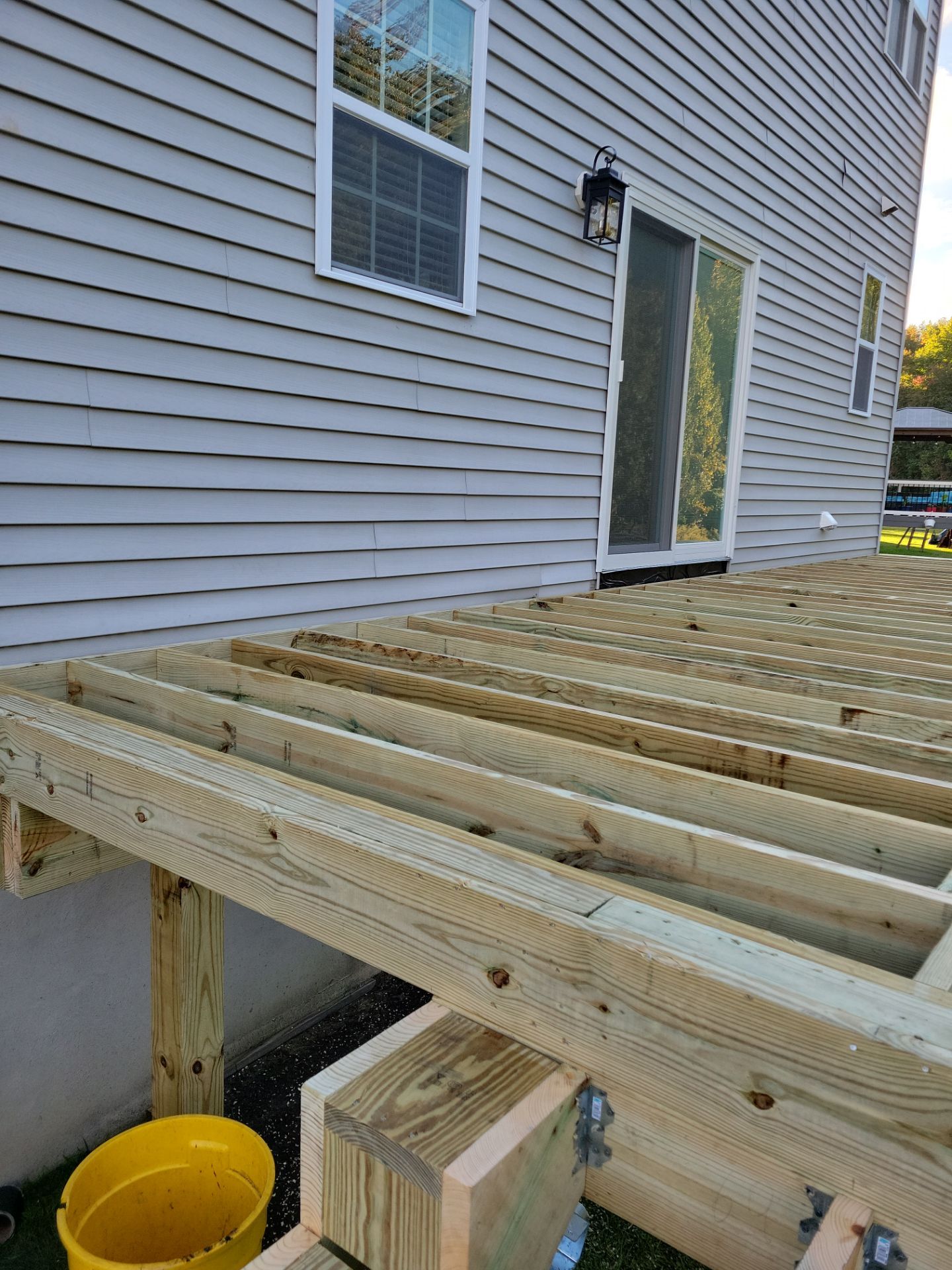 New Deck using Deckorators Venture - Color Saltwater by deck guardian