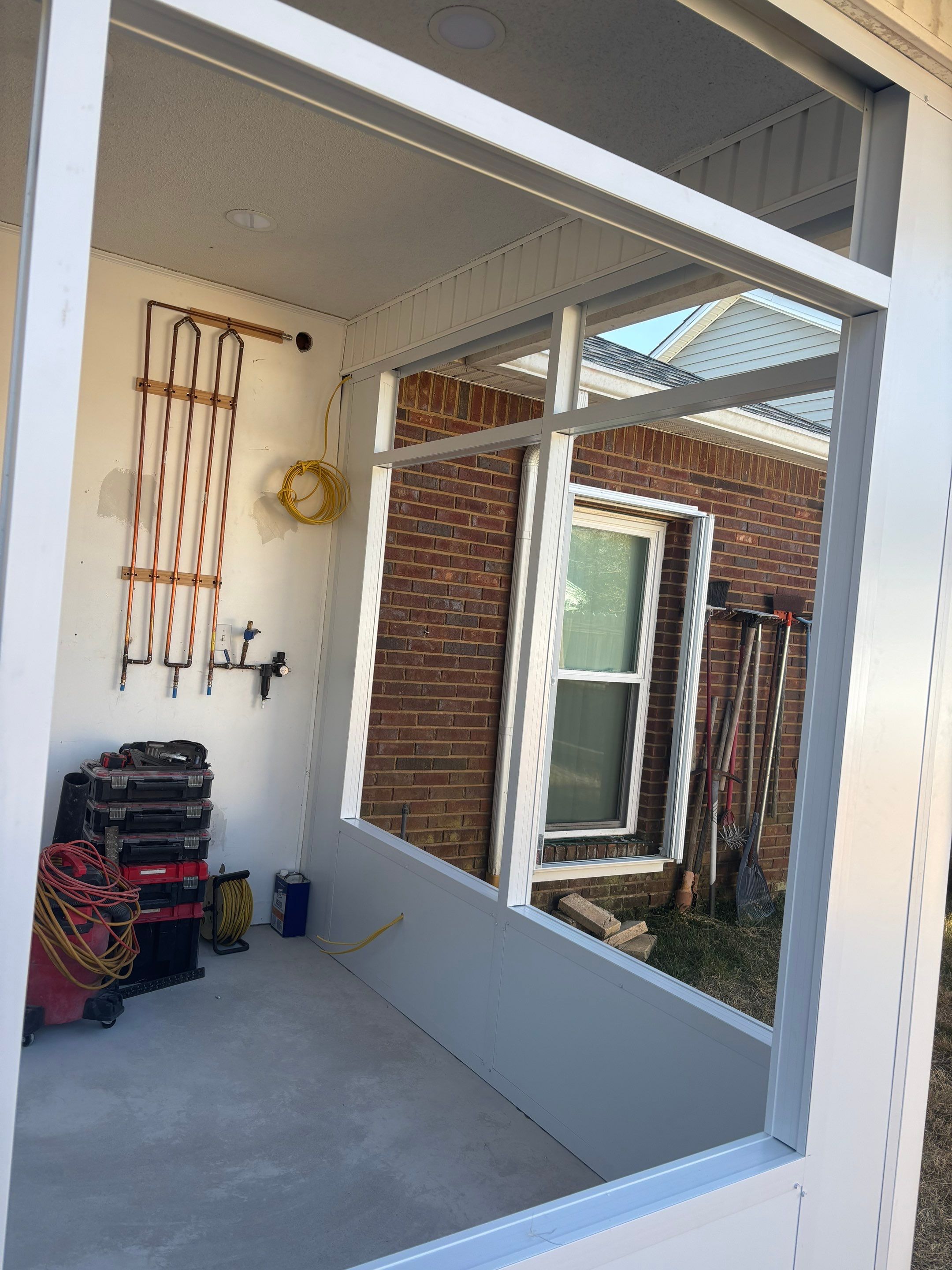 Very Nice Screenroom and Patio Cover in Niceville by Titan Sunrooms