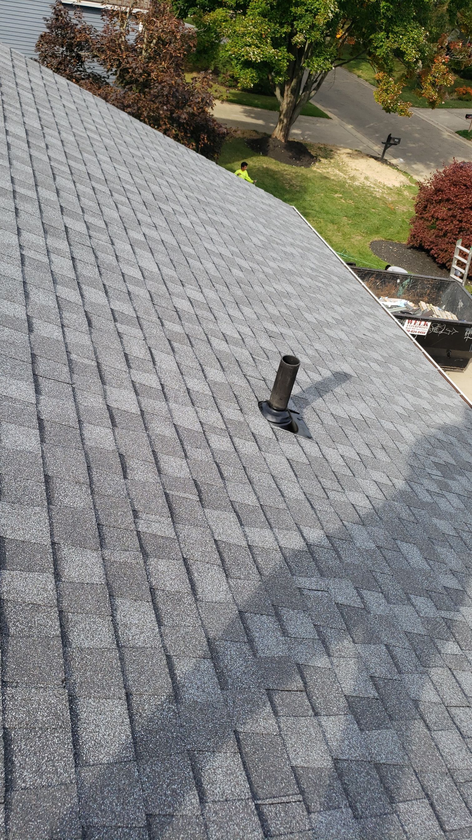 CERTAINTEED LANDMARK COLOR: PEWTER DRIP EDGE: WHITE by Eagle Eye Roofing