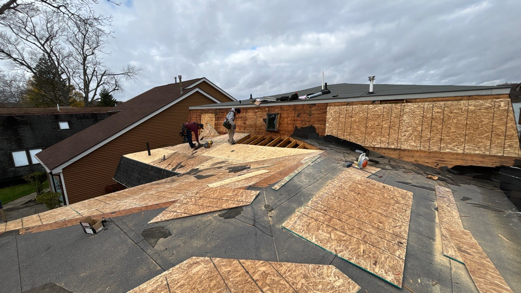 Roof Replacement using Owens Corning Duration by 180 Contractors