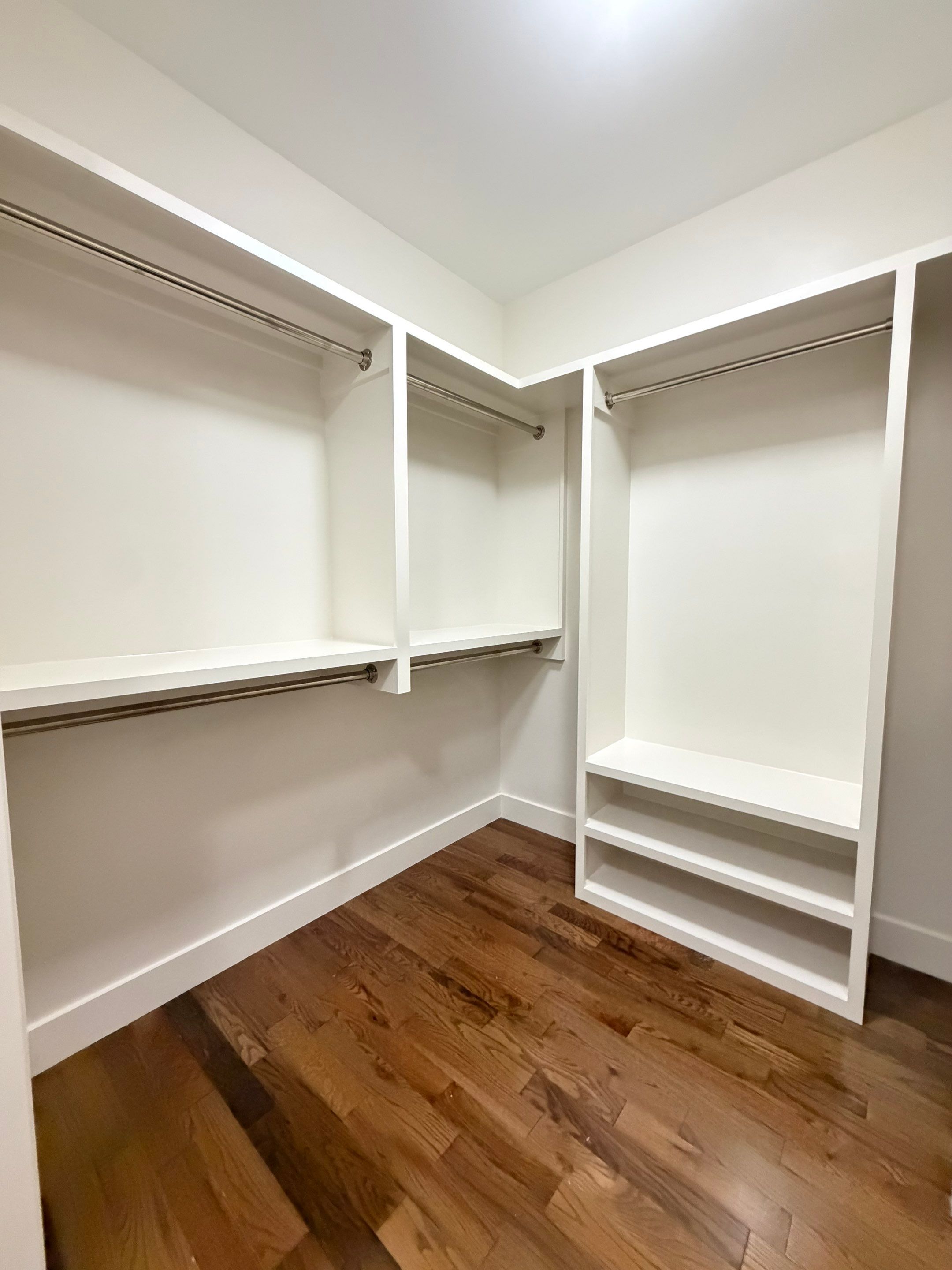 Custom Closet in Brentwood by Music City Improvements