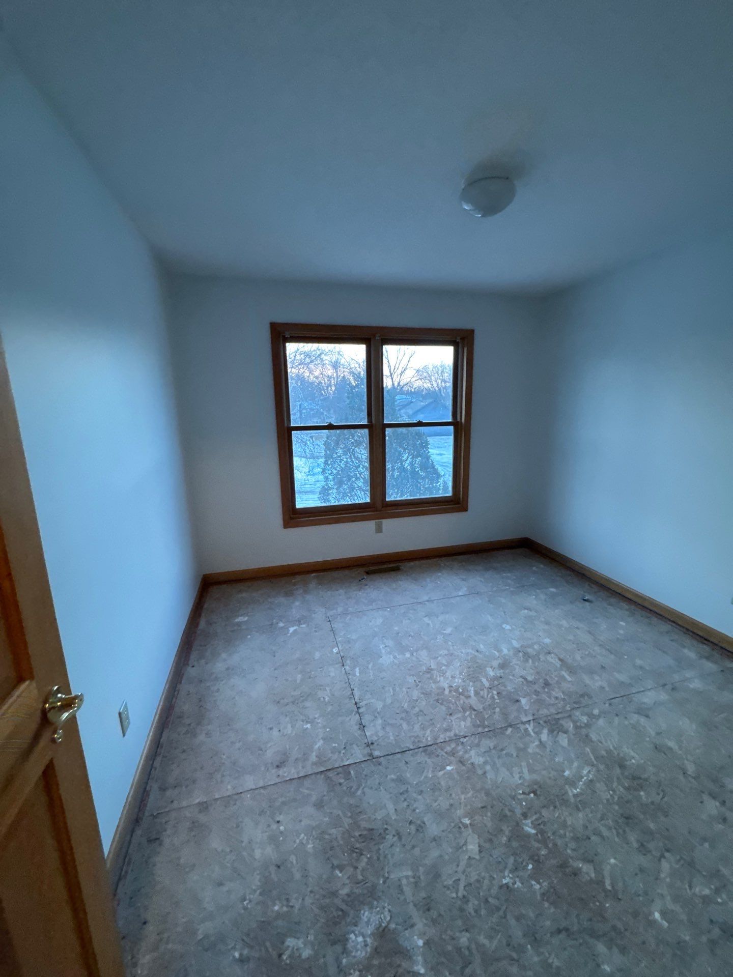 Tour the entire process of painting an interior by The Hillcrest Company 