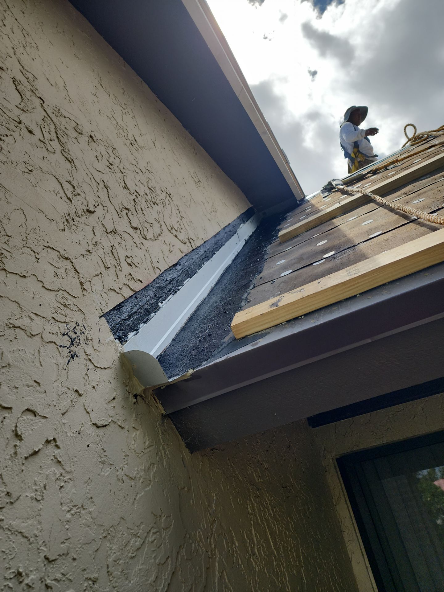 Shingle Roof Replacement and Wood Rot Repair in Pembroke Pines by Aastro Roofing
