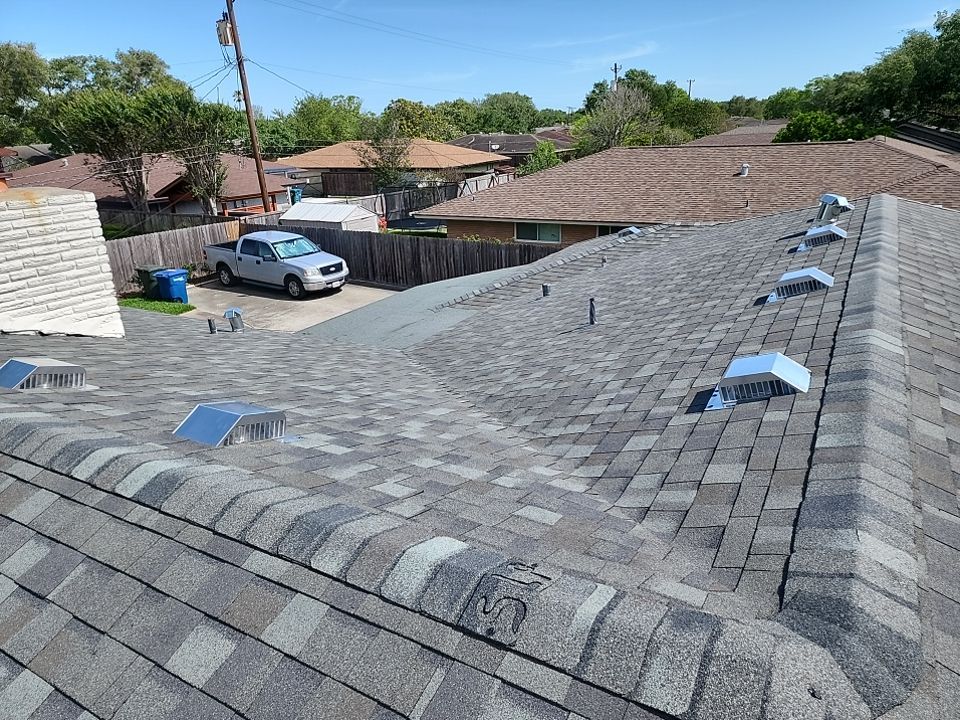 Residential Roofing Installation using Certainteed Landmark Georgetown Grey by Galvan Roofing and Construction