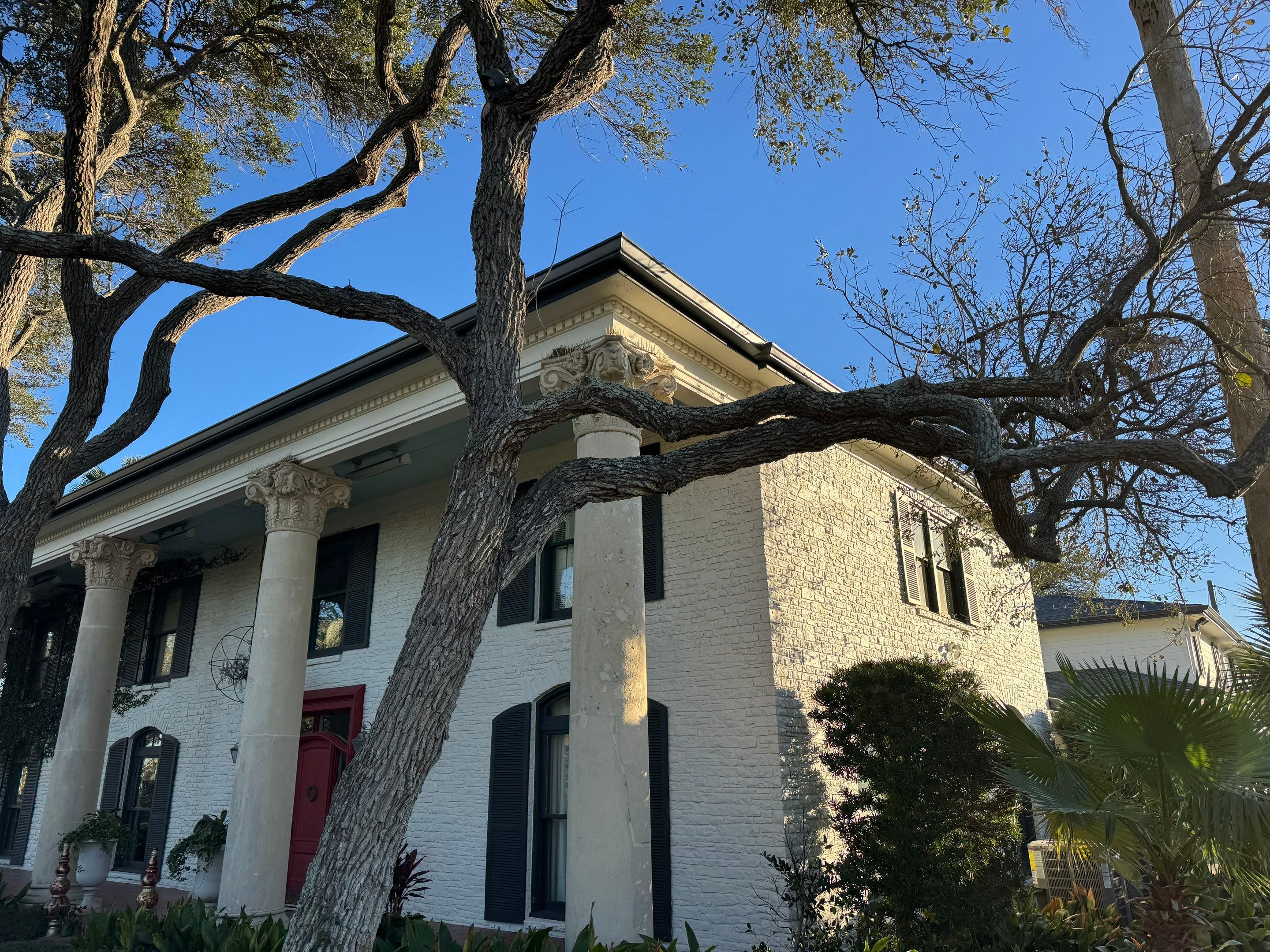 Gorgeous Gutters and Fascia by Bayfront Roofing and Construction