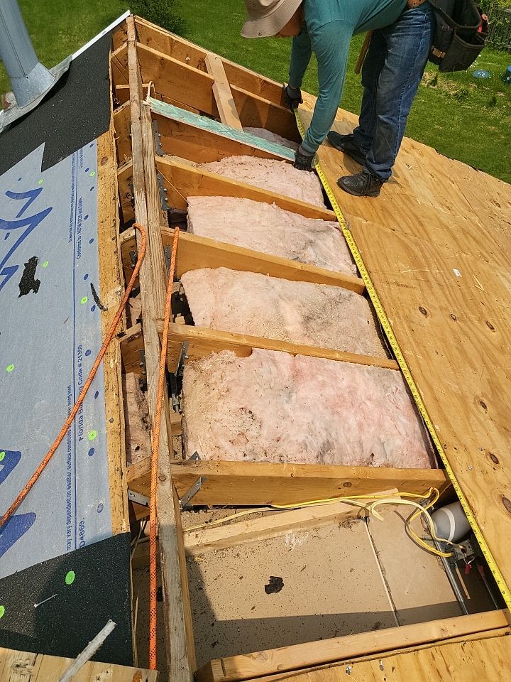 ATLAS PINNACLE COLOR: PRISTINE BLACK by Eagle Eye Roofing