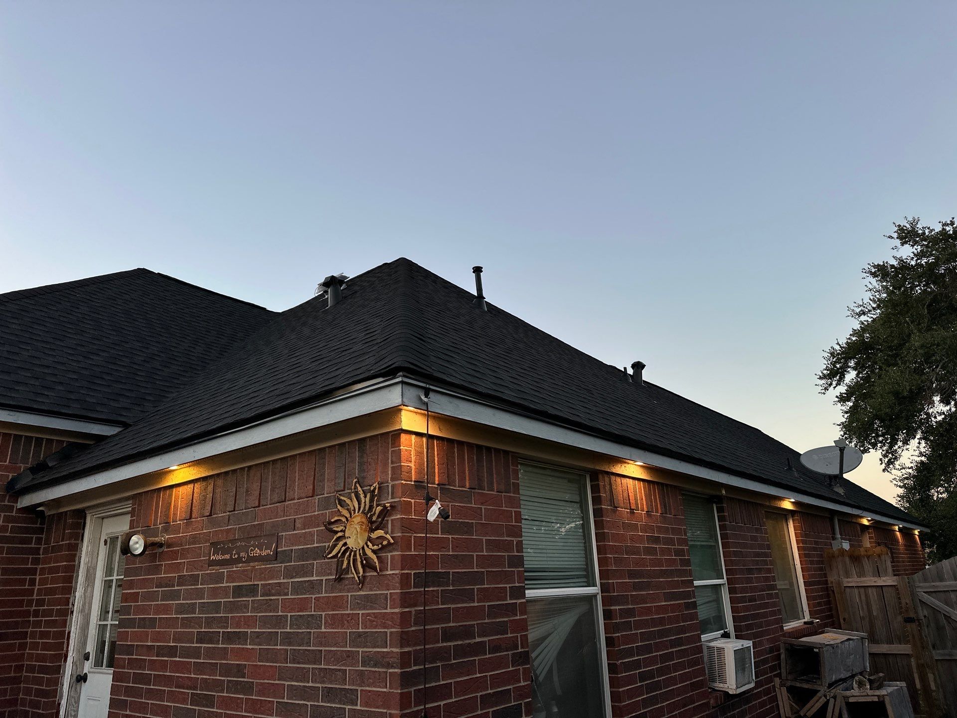 Gaf hdz charcoal by Motion Roofing