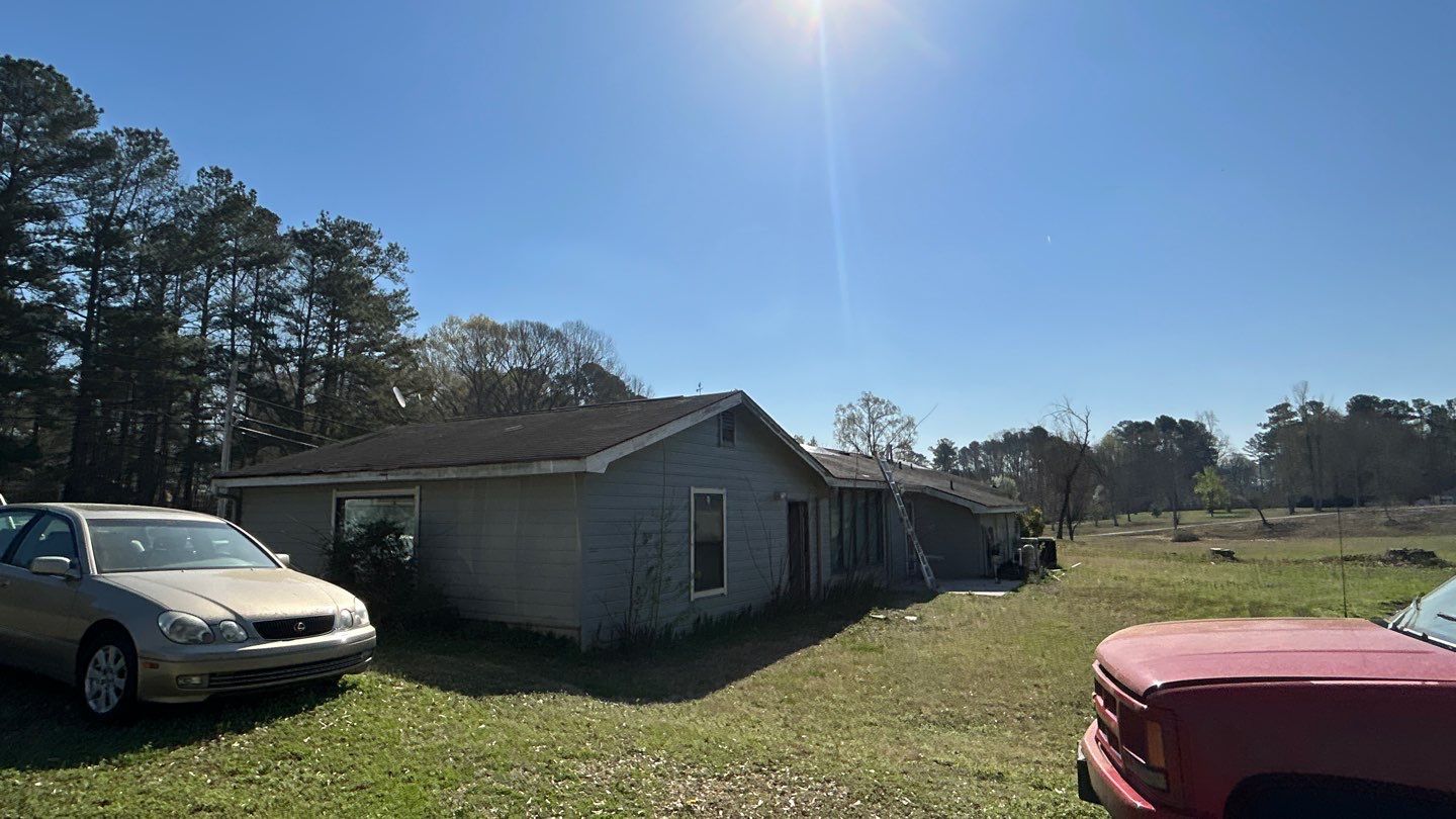 This roof needs to be replaced! by Georgia Roof Advisors