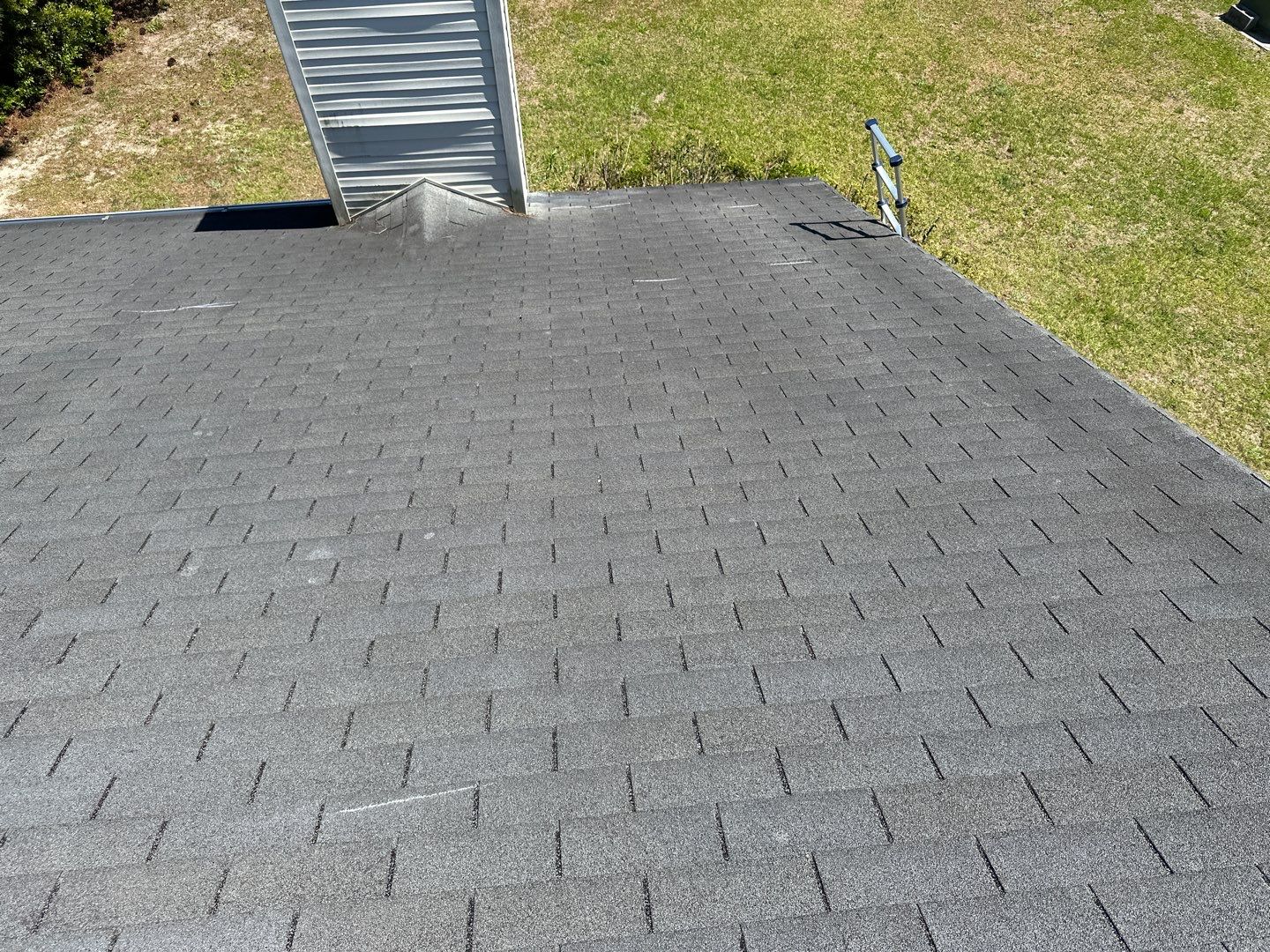 Residential Roofing Installation using Atlas Pinnacle Pristine Oyster Shell by Talya Roofing