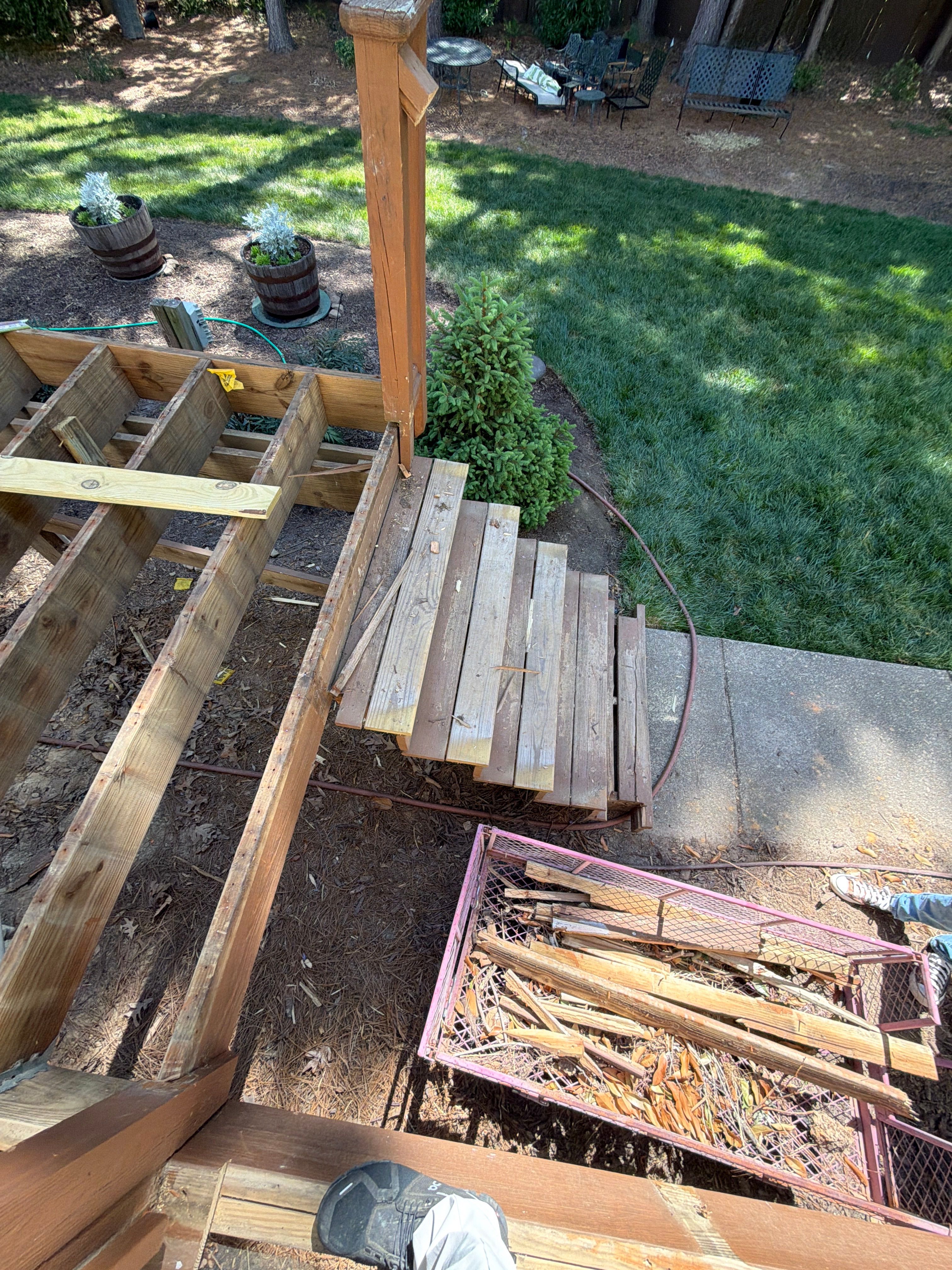Deck Stain, Round Balusters & Screened Porch Transformation by Billy Weatherspoon Contractor