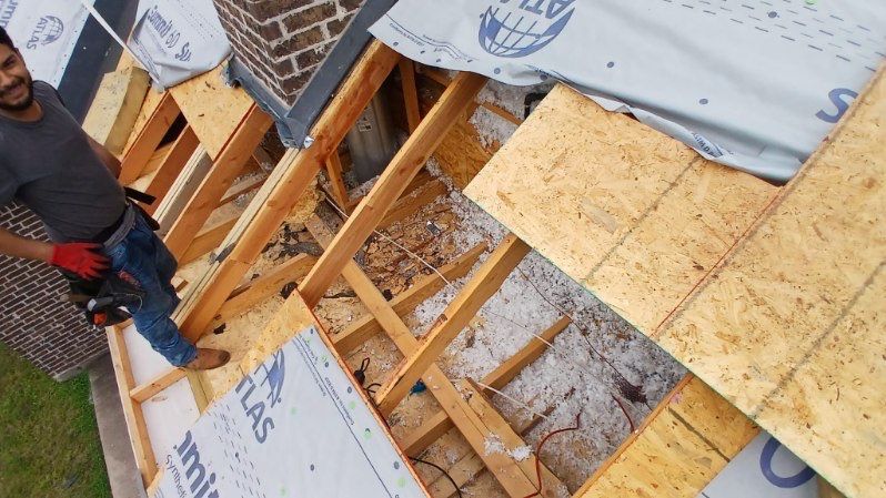 Residential Roofing Installation using ATLAS Pinnacle Pristine Shingles by Harvey Roofing & Construction