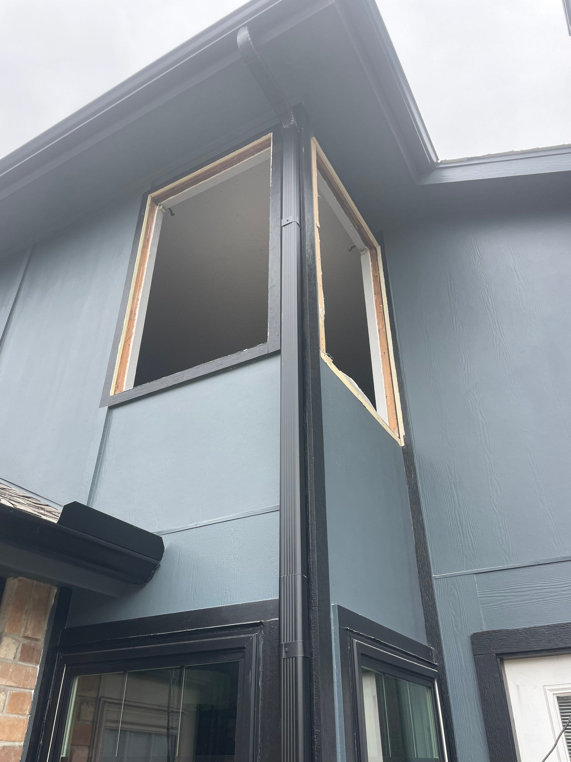 Windows and Exterior Paint by Rhino Roofing and General Contracting, LLC