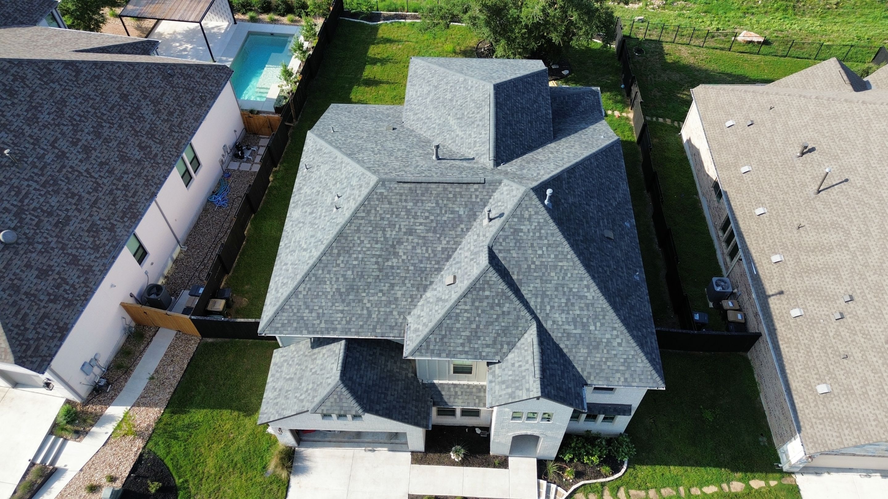 Roof Replacement using Owens Corning Duration Estate Gray by Honeydew Roofing