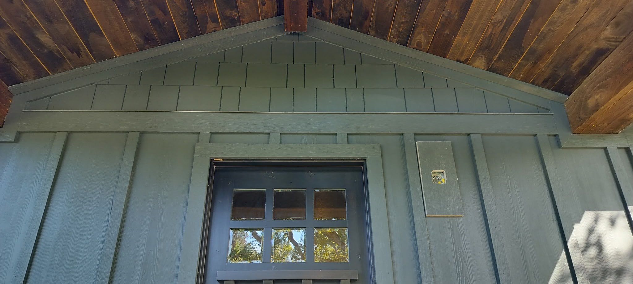 Bountiful | Hardie Mixed Siding & Detached Garage | Iron Gray by Ideal Siding Utah