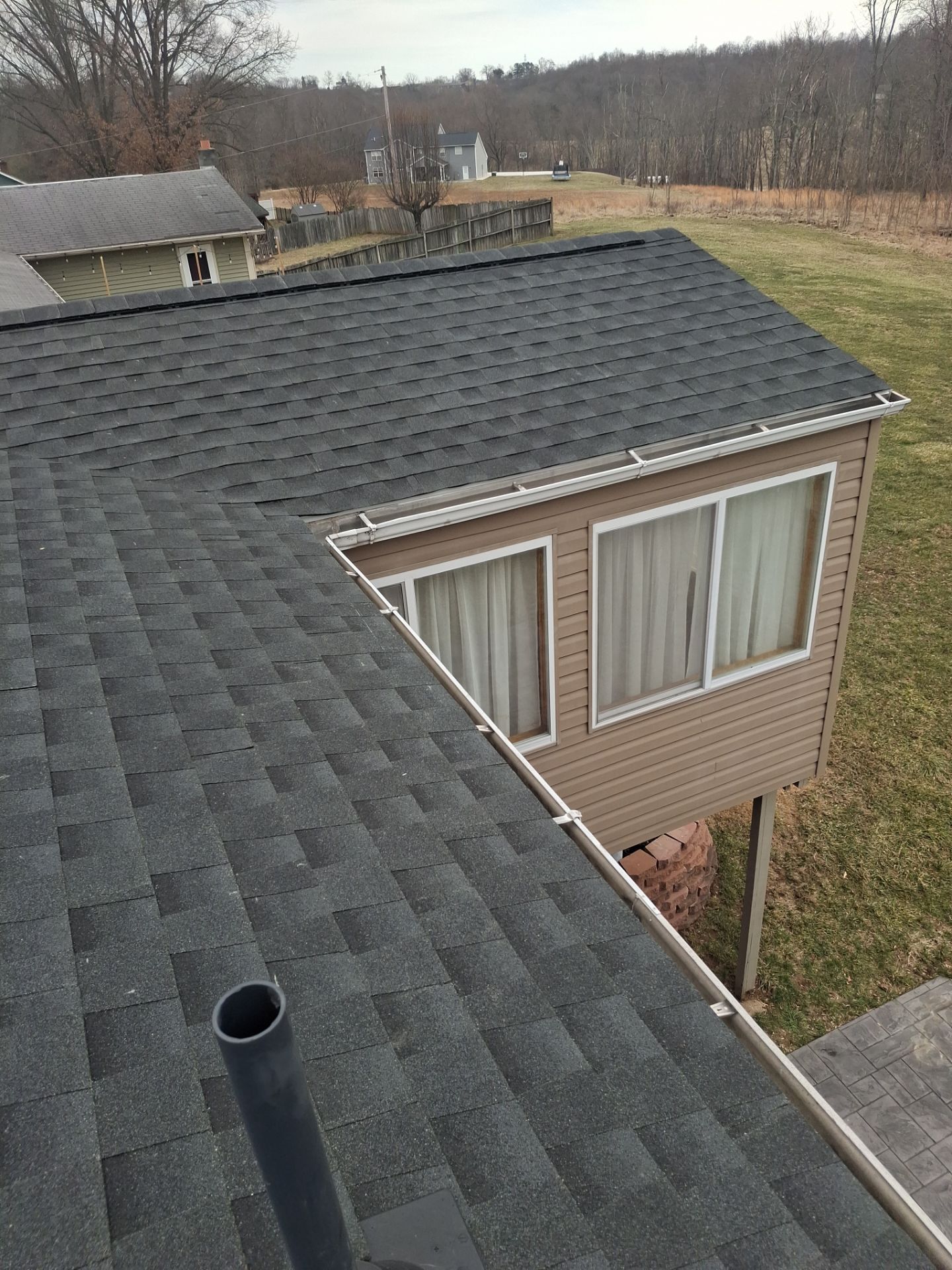Residential Roofing Installation using GAF Timberline HDZ Charcoal by Rainstoppers Roofing