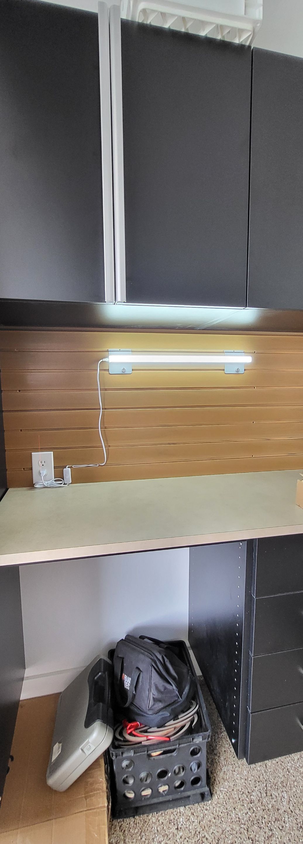 Ventana. Bulverde by TORO Garage Co
