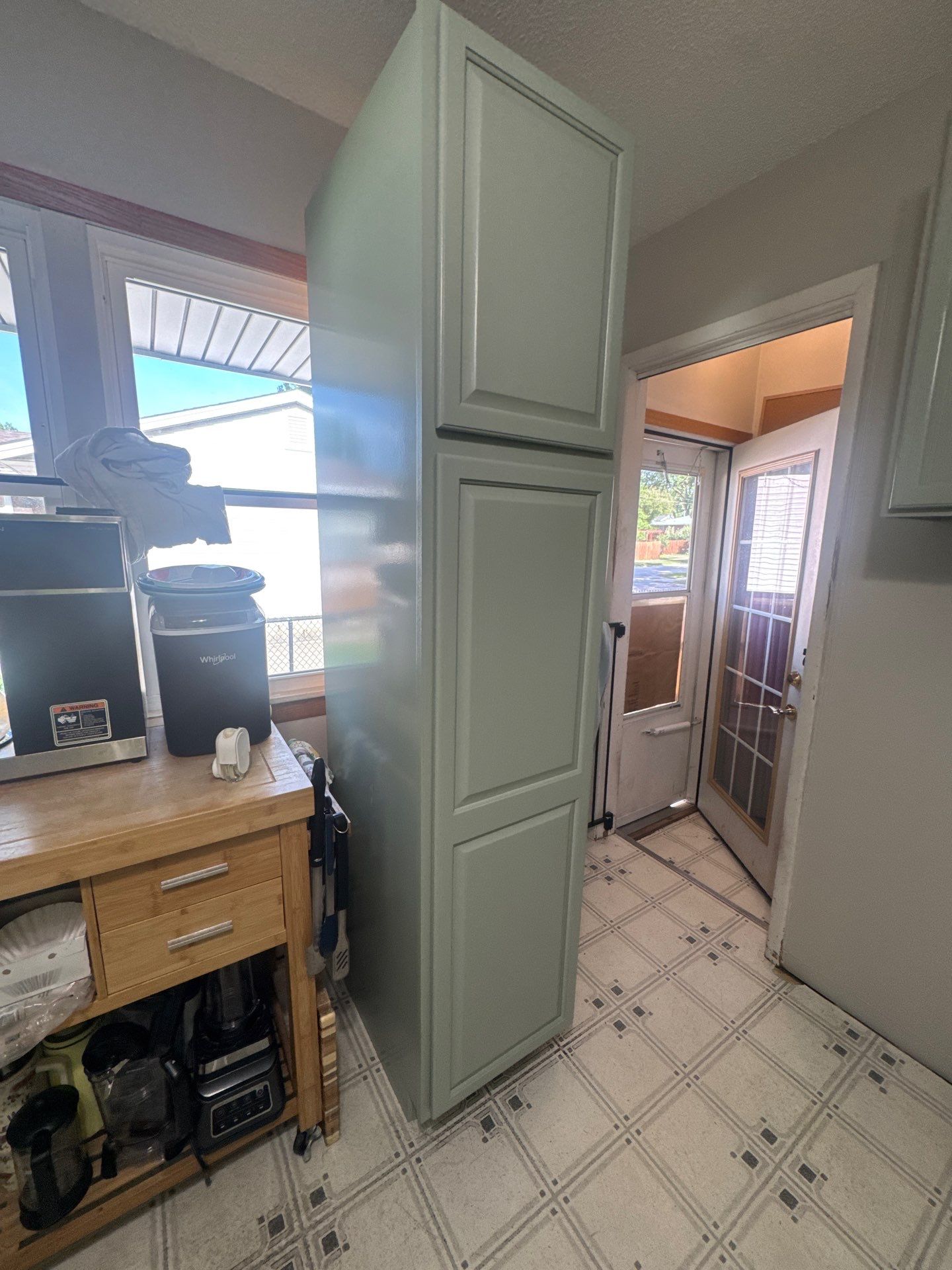 Res Int Kitchen Cabinets & Walls by Midwest Paint LLC