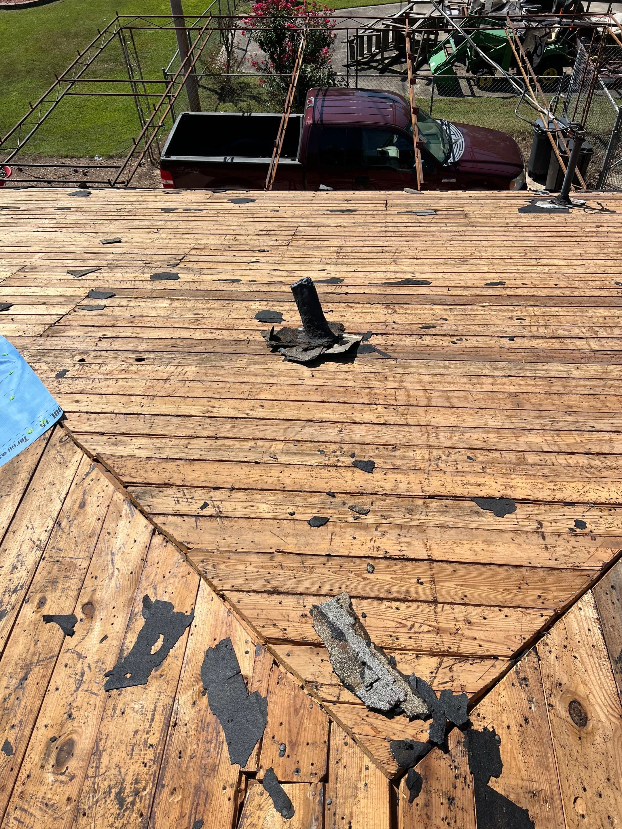 Residential Roofing Repair using CertainTeed XT25 by Hostetler Roofing
