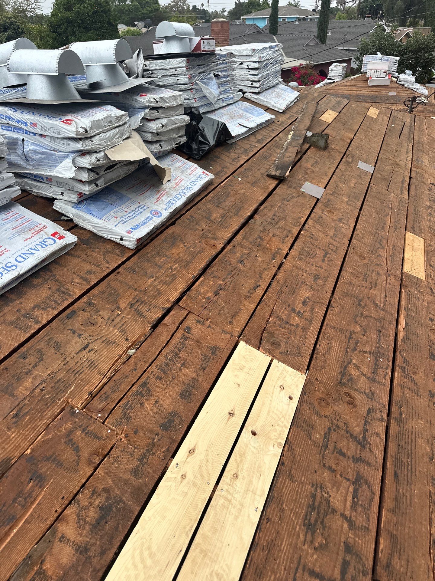 Roof Replacement - Lynwood, CA 90262 by Epic Roof Replacement