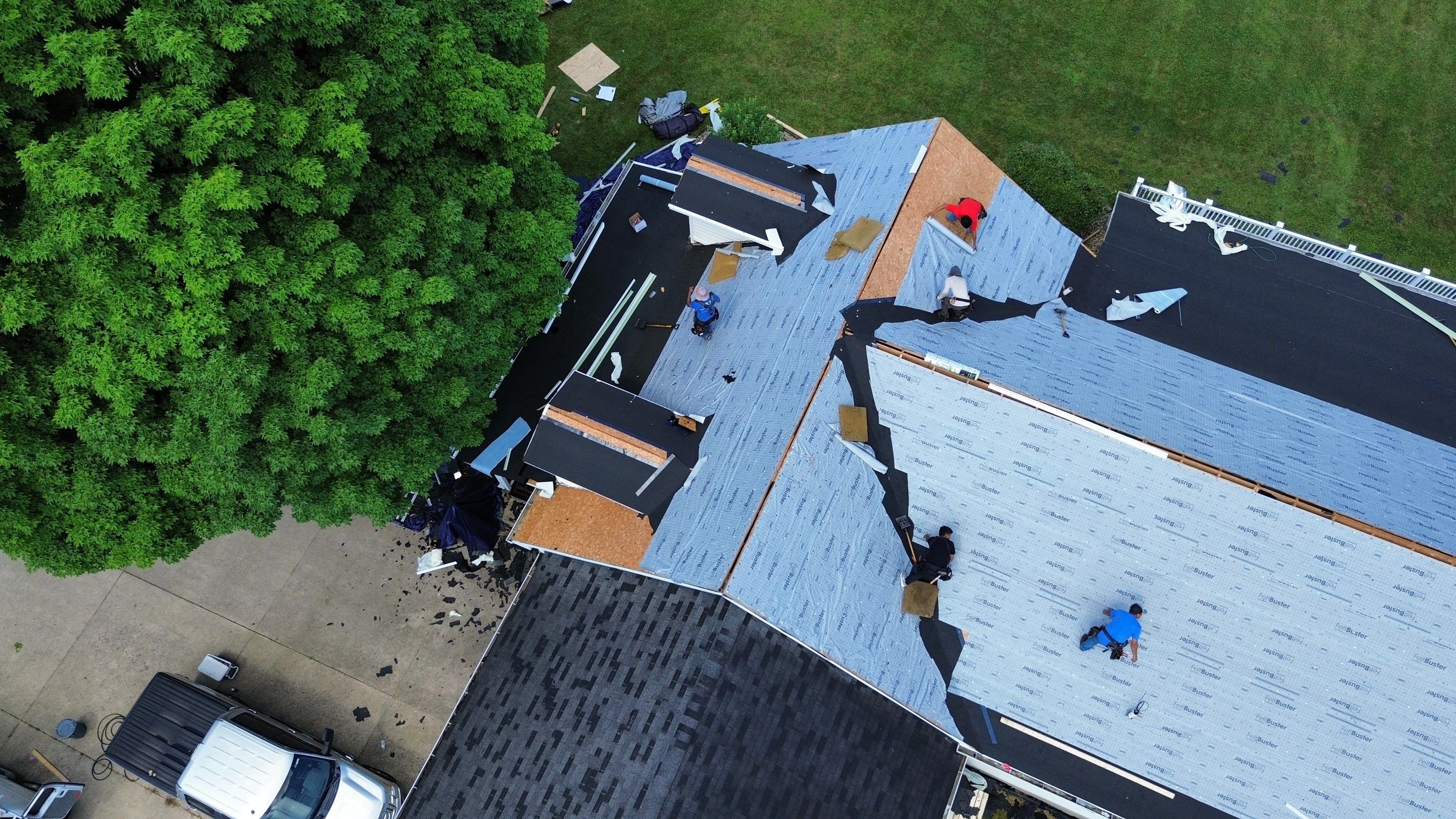 Residential Roofing Installation using Timberline HDZ Shingles - Charcoal by RoofX 