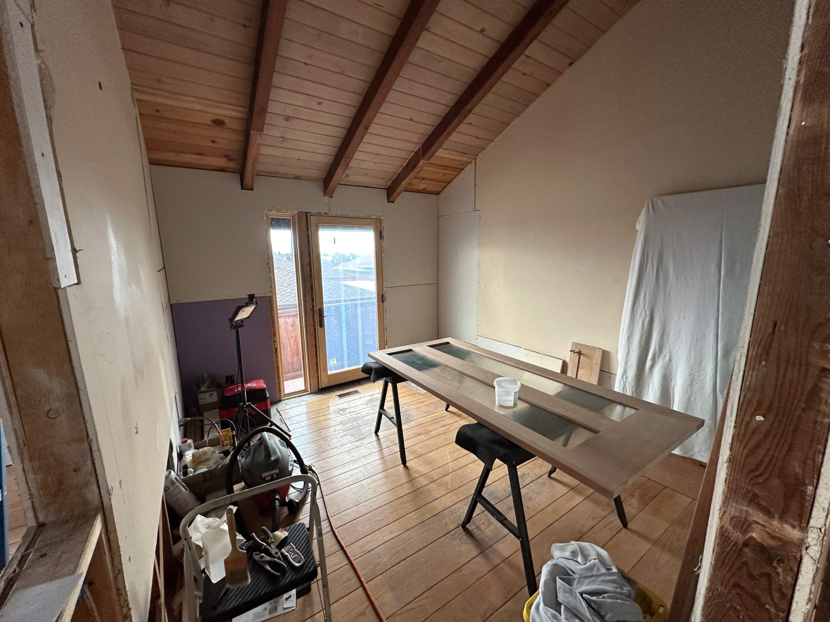 Custom interior painting and decorating by Herrera’s Bay Area Painting inc.