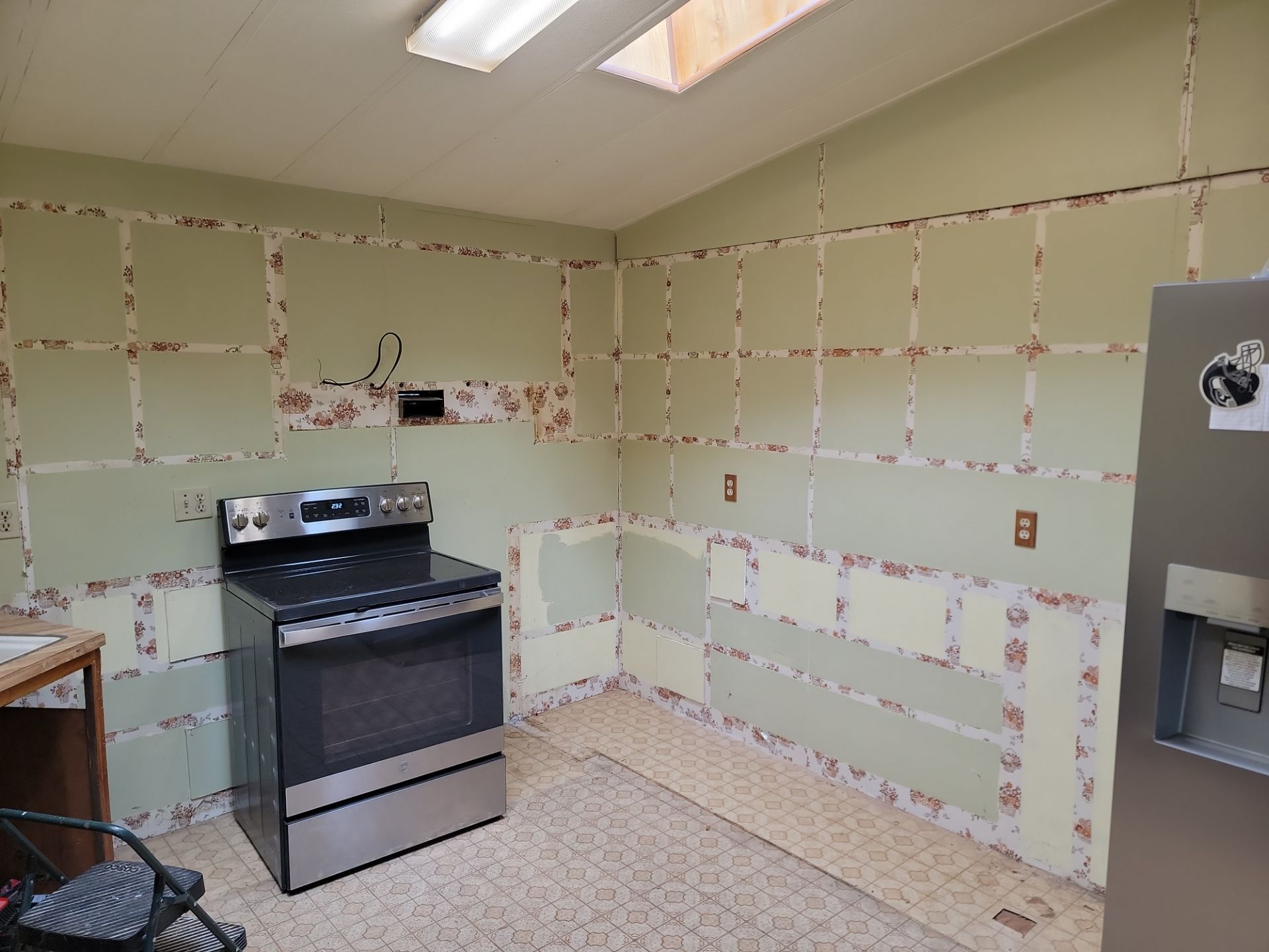 Burien remodel by Long Range Customs LLC