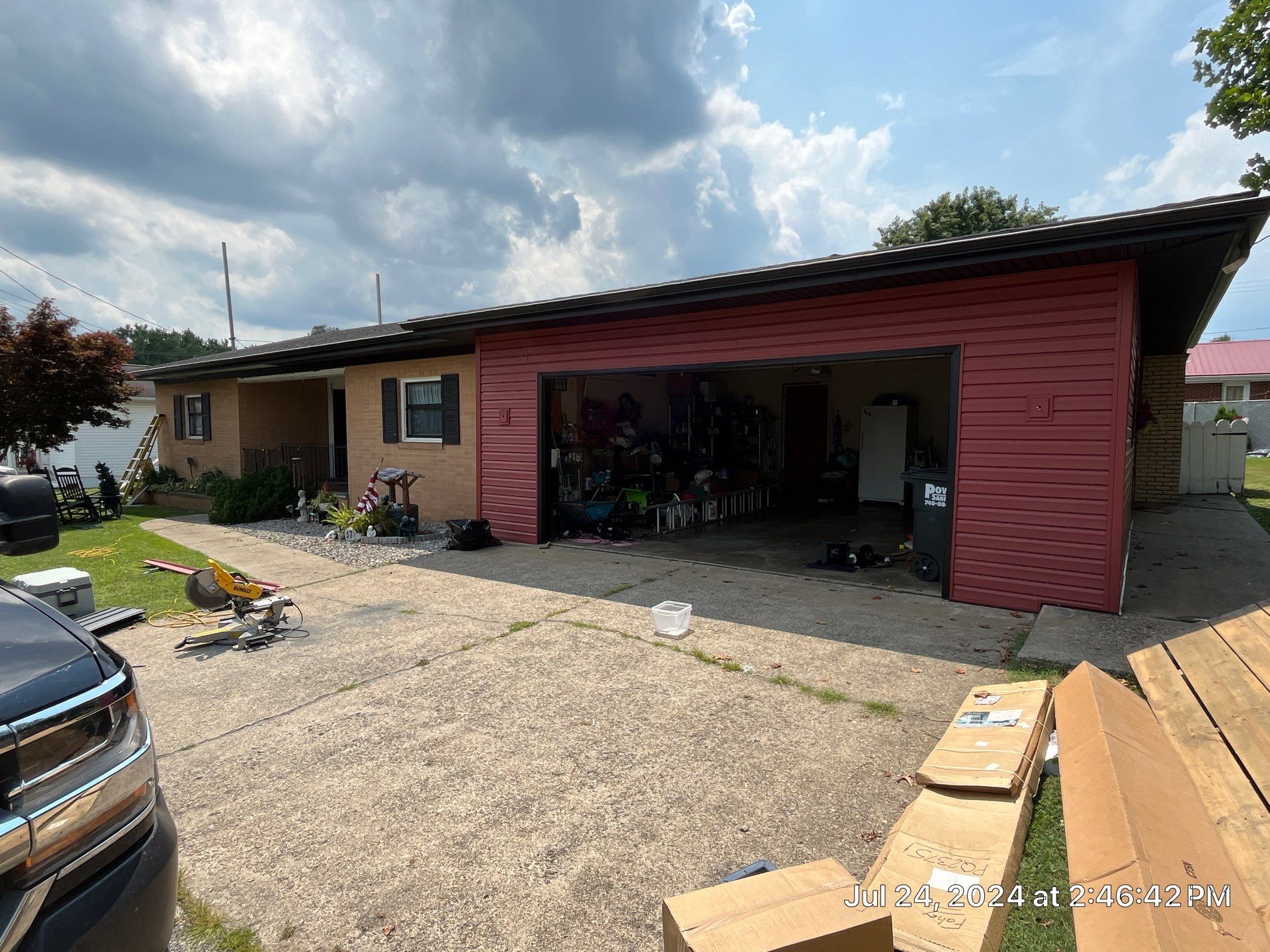 Siding Installation using Mastic Plygem Carvedwood by Fahey Roofing + Contracting