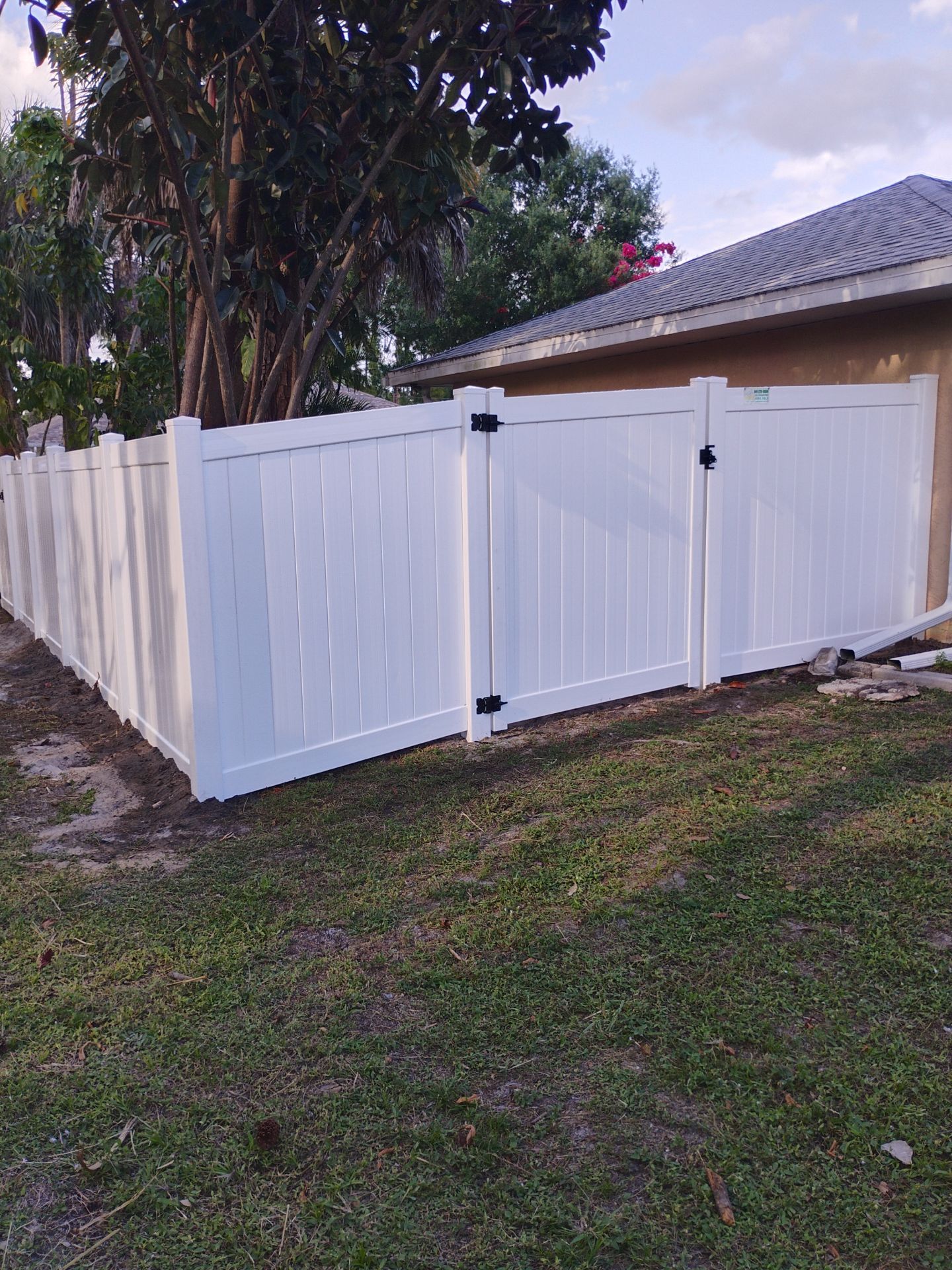 Vinyl Installation in North Port by True Fence LLC