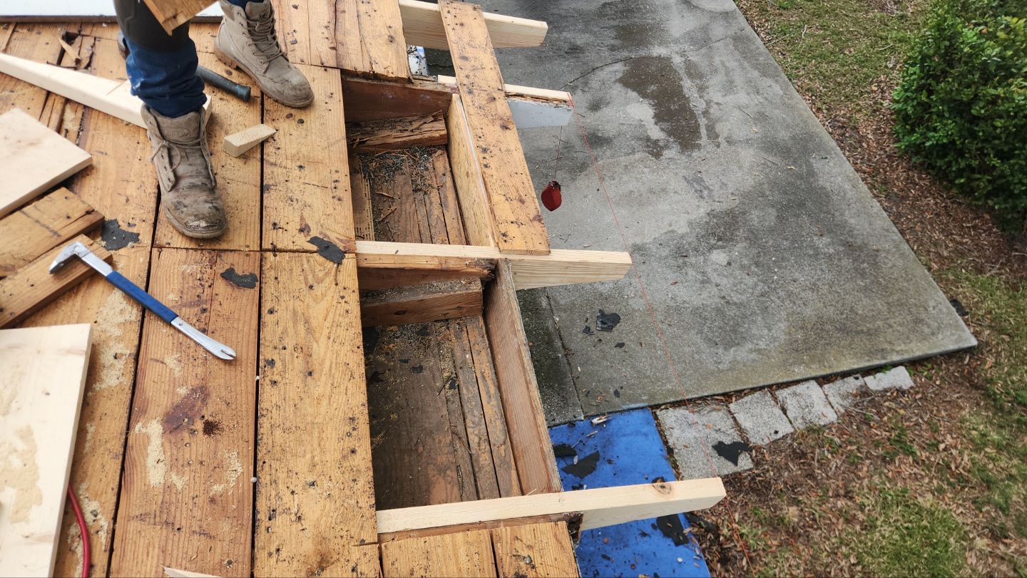 Project in St. Petersburg 33711 by Mitchell Roofing Company LLC 
