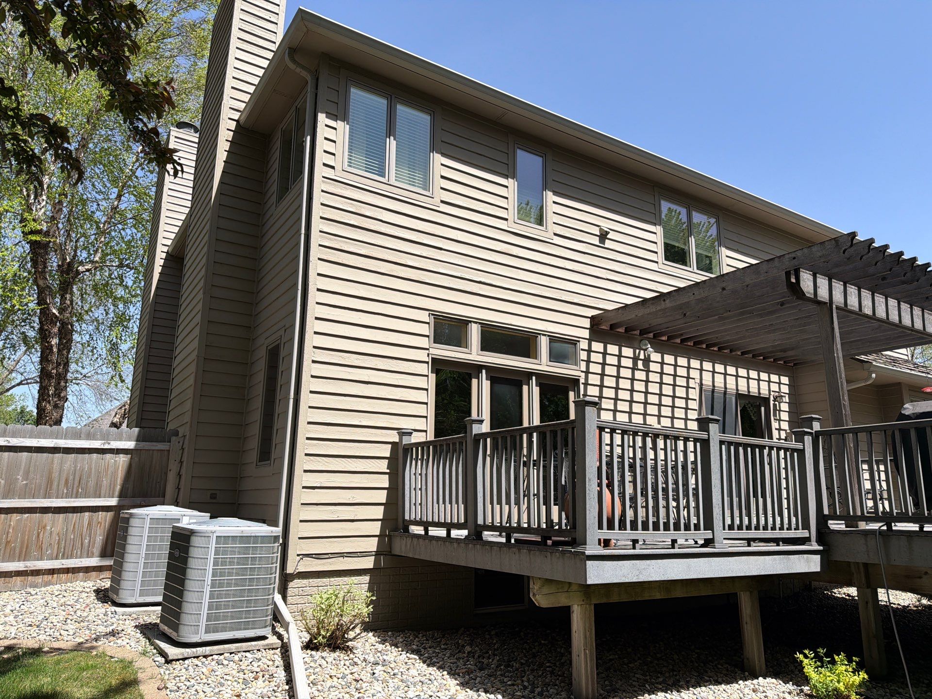Residential Siding Replacement and Wood Rot Repair in Sioux Falls by Select Painting, Coatings & Garage Cabinets