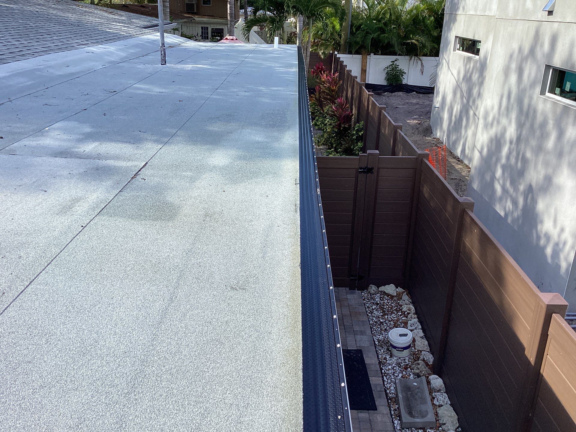 Elegant 7-Inch Seamless Gutters in Sarasota FL in Sarasota FL by Gutter Professors