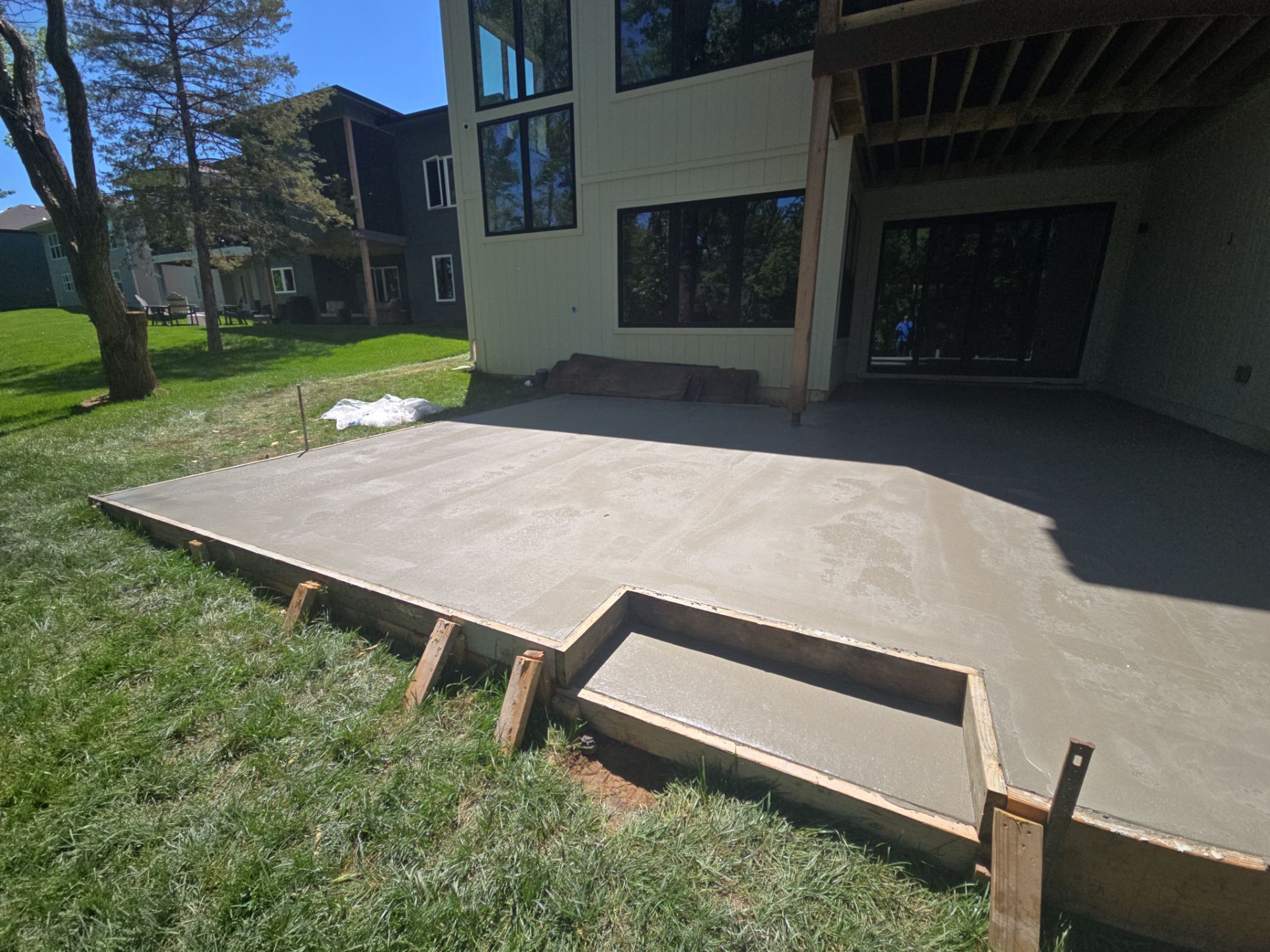 Beacon Hill Paver Patio by LAND ESCAPES LLC