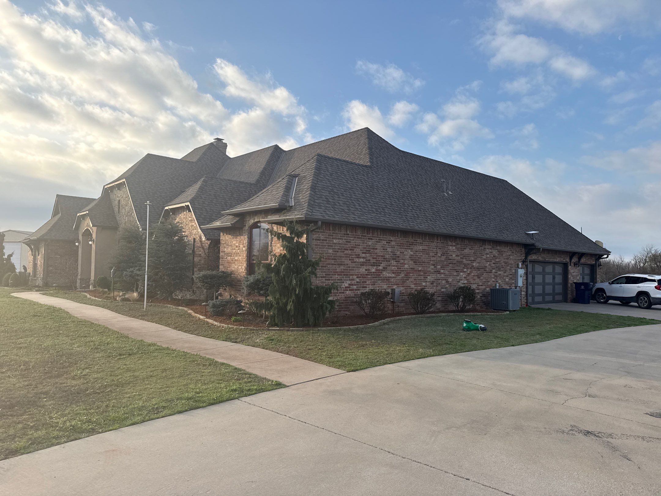 Roof Repair in Mustang, OK