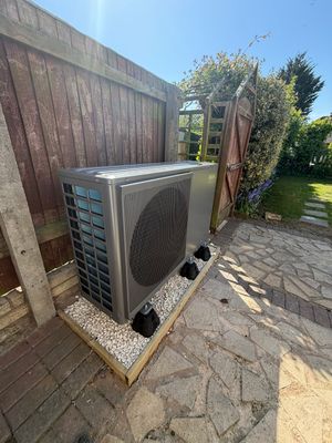 π₯ Gas Boiler Out. High-Efficiency Heat Pump In. Smarter Energy Future Secured. π₯