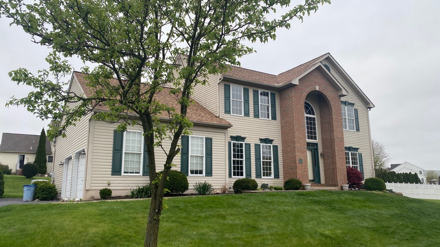 Roofing Installation using CertainTeed Landmark Pro - Max Def Resawn Shake by Storm Guard of Ches-Mont PA