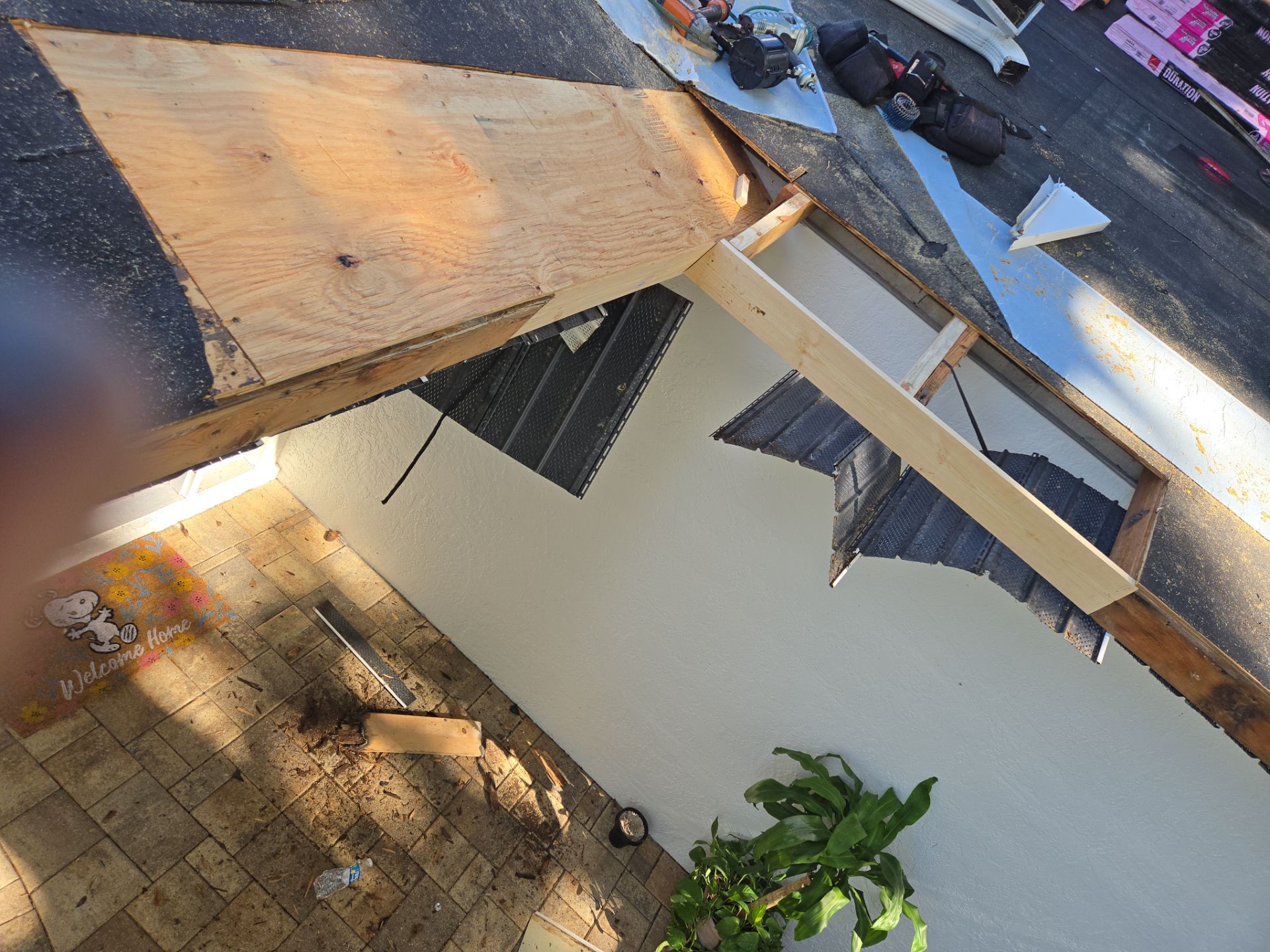 Project in Dunedin 34698 by Mitchell Roofing Company LLC
