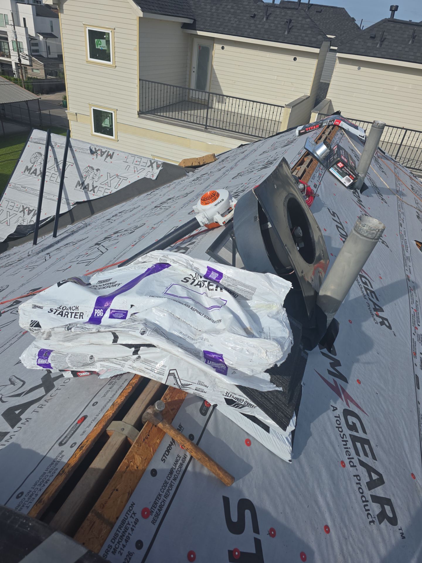 Roof Replacement Houston by Roof Repair Company