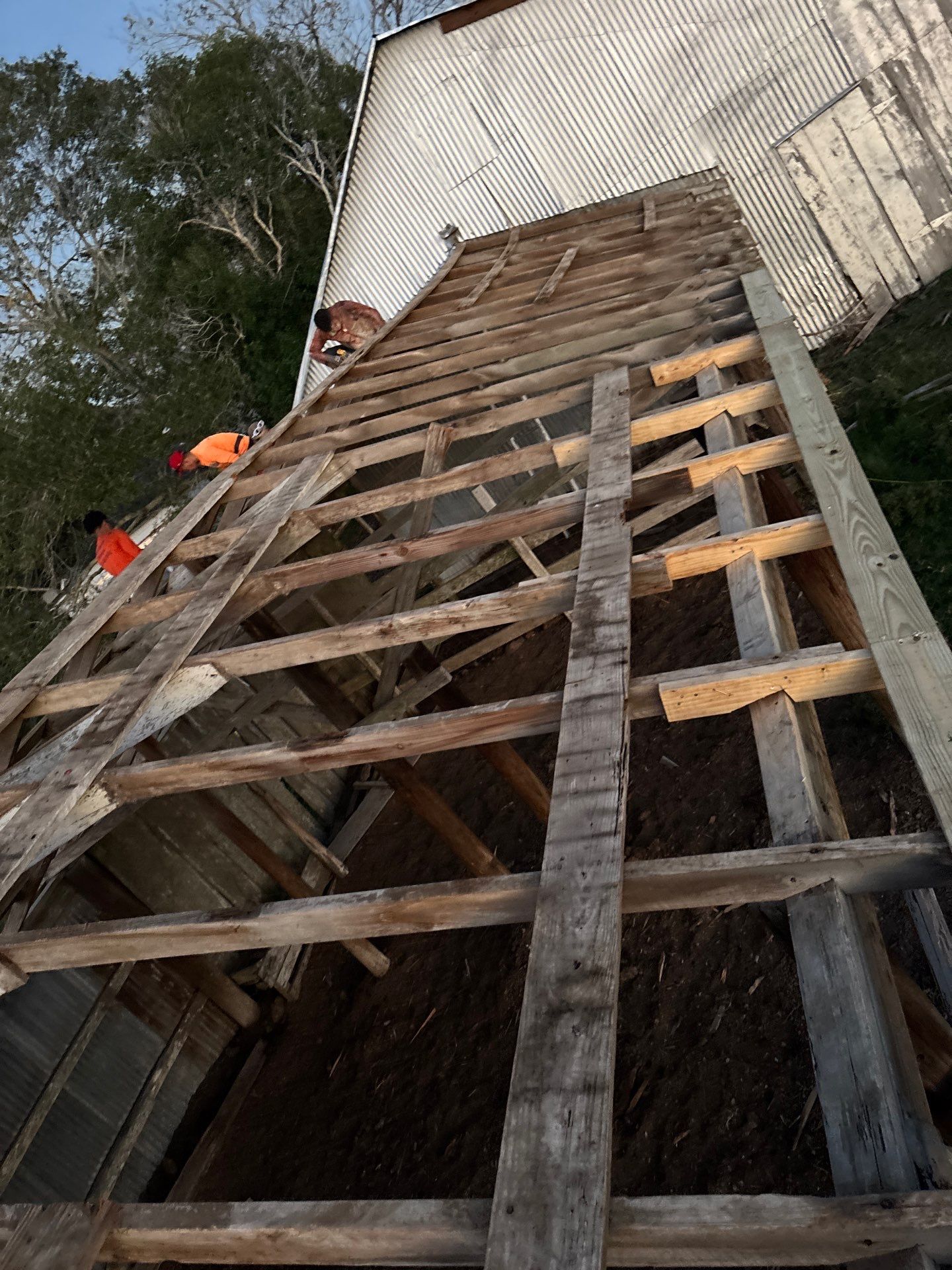 Roof Installation El Campo by Roof Repair Company