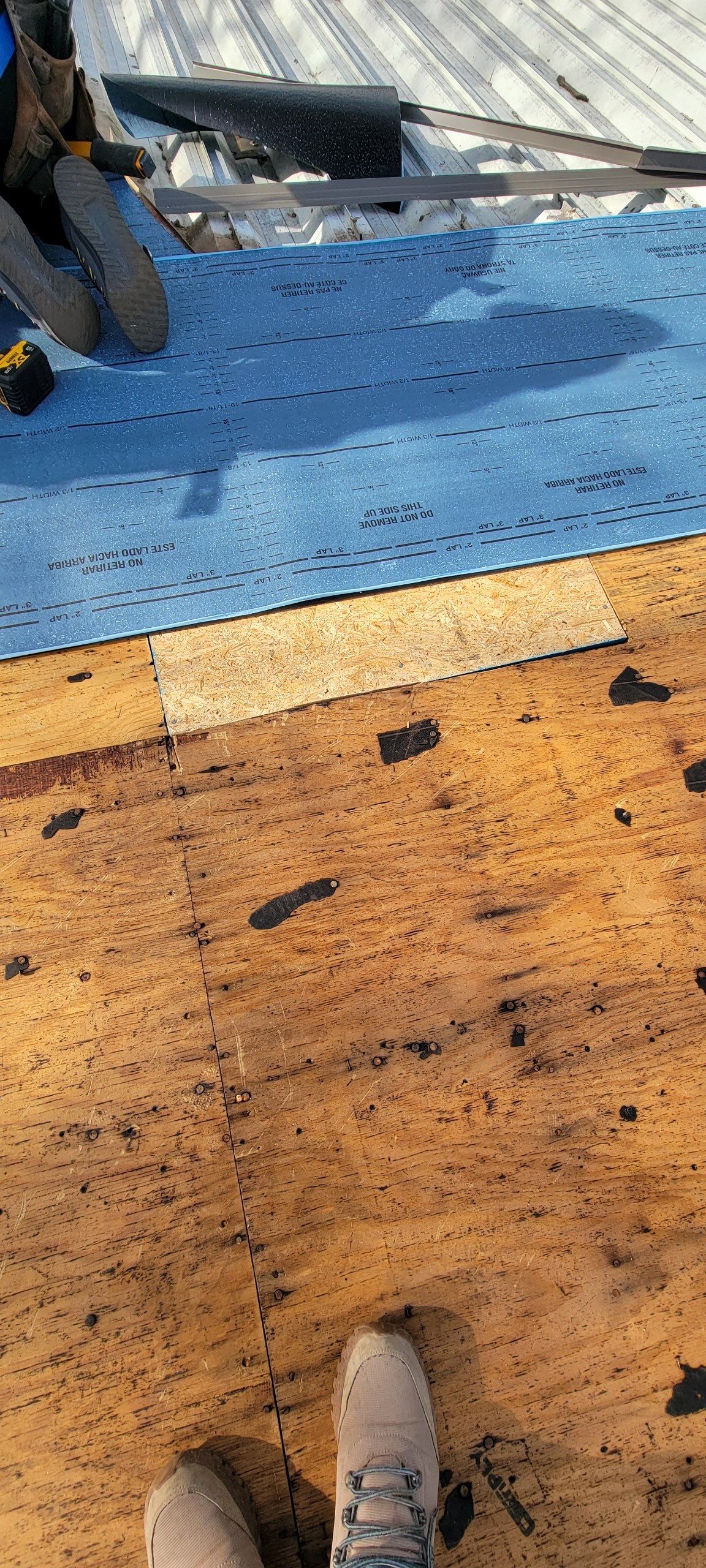 Residential Roofing Installation using IKO DYNASTY ROOF by EEC  Windows, Siding & Roofing 