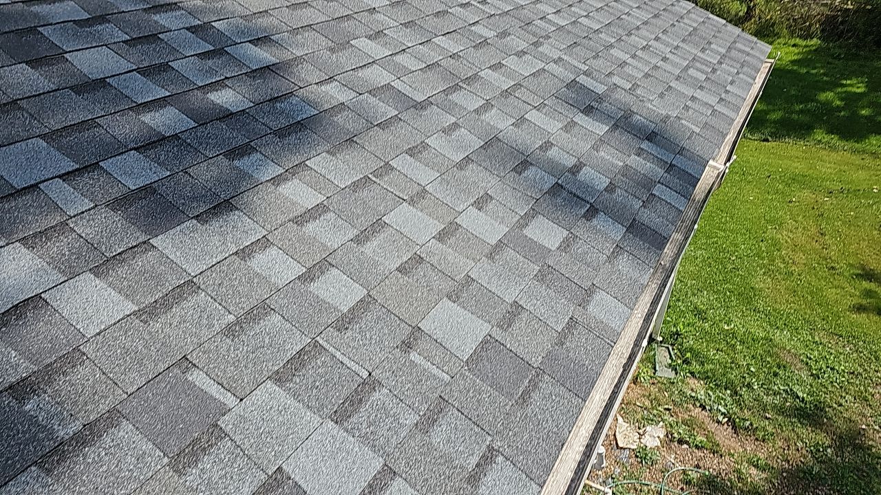 ATLAS PINNACLE: COASTAL GRANITE by Eagle Eye Roofing