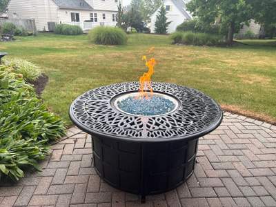 Hanamint Fire Table
