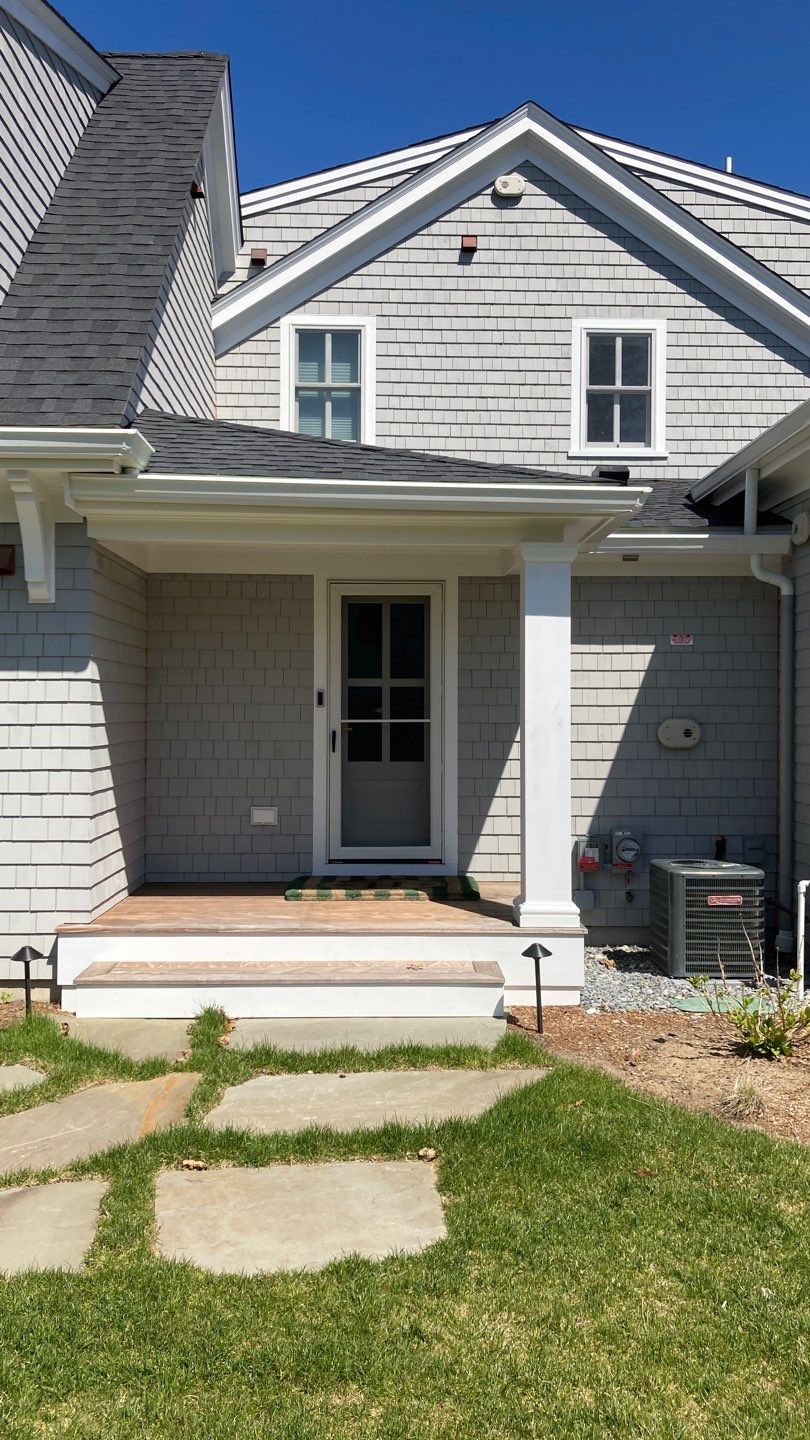 Gutter Installation using 6" K-Style Aluminum Gutter by Gutter Pro Enterprises