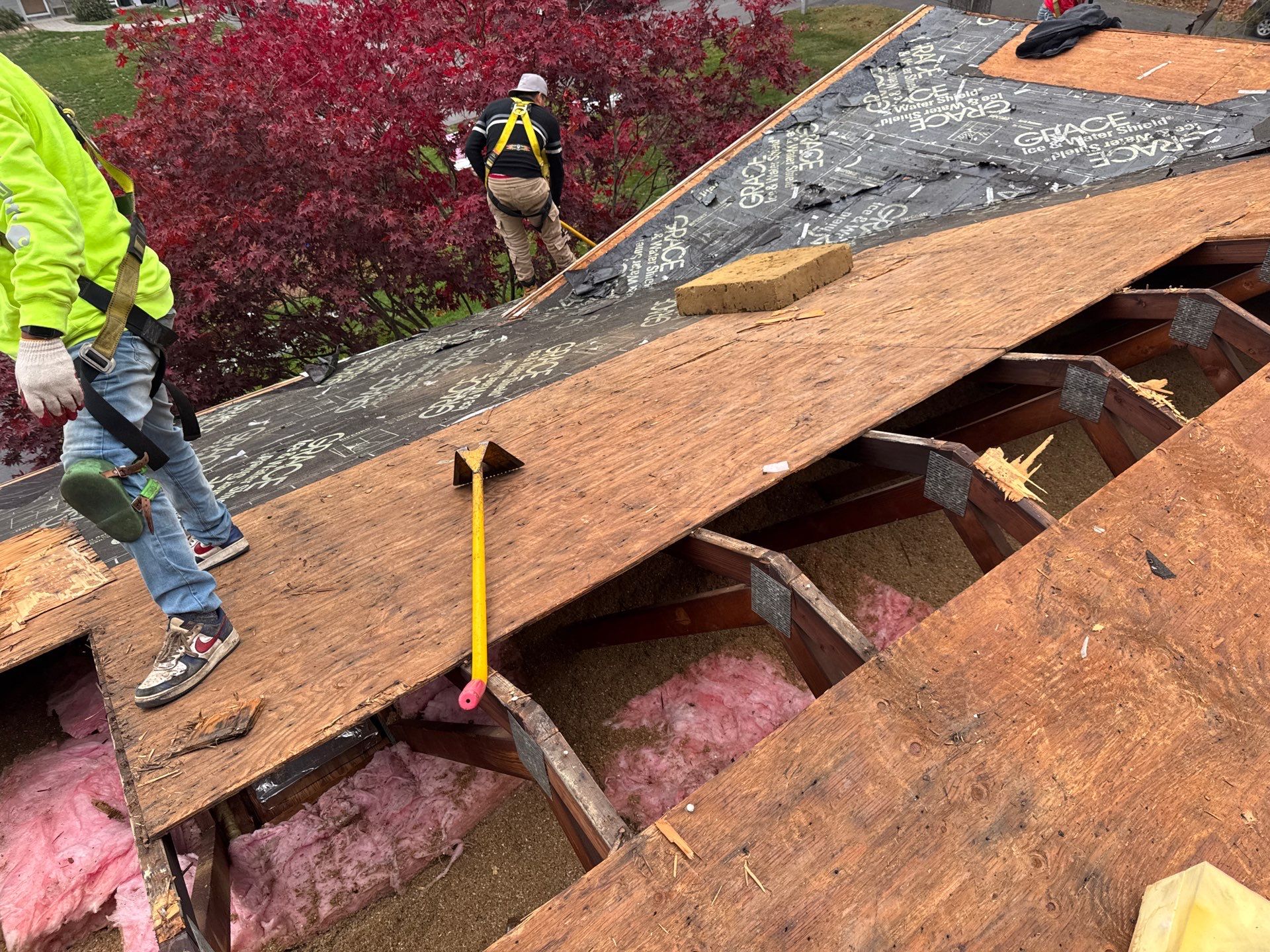 Chelmsford Complete Roof Replacement in Onyx Black with Balanced Ventilation by Mighty Dog Roofing of Greater Middlesex County