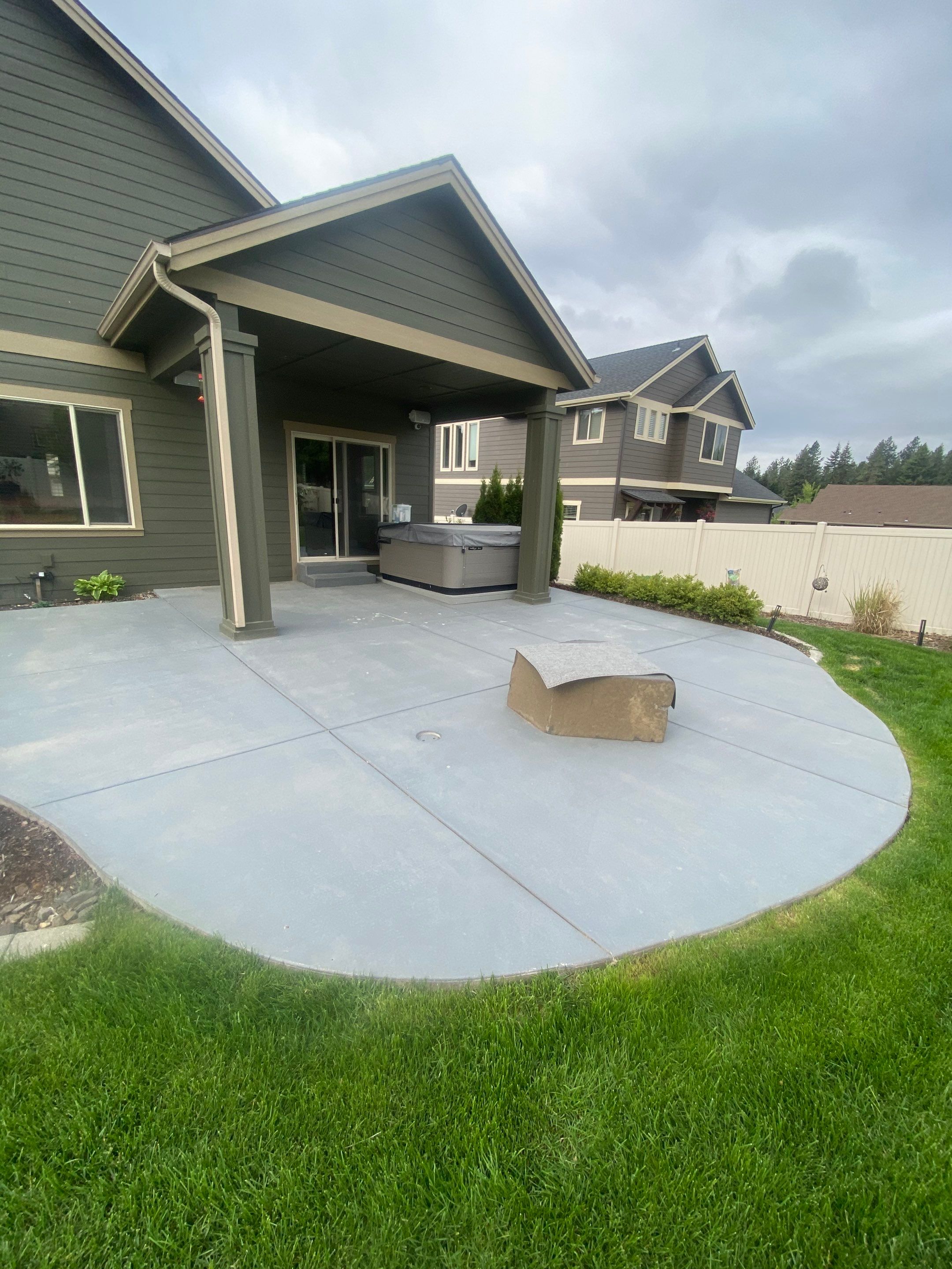 Patio and Walkway using Cordwood Colorway by Croc Coatings, LLC